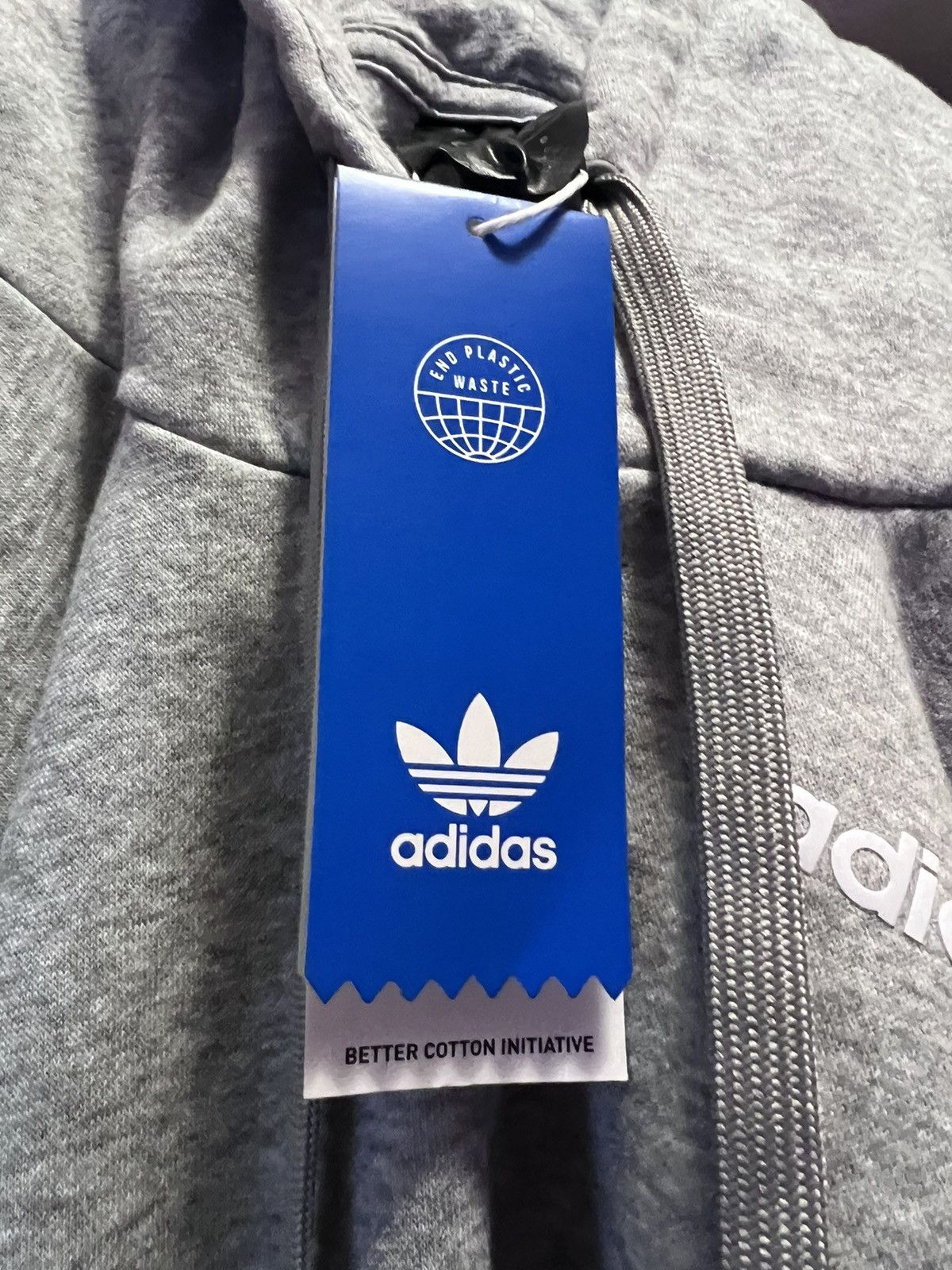 Adidas Adidas essentials fleece 3-stripes vegan pullover soft wash Size S / US 4 / IT 40 - 7 Thumbnail