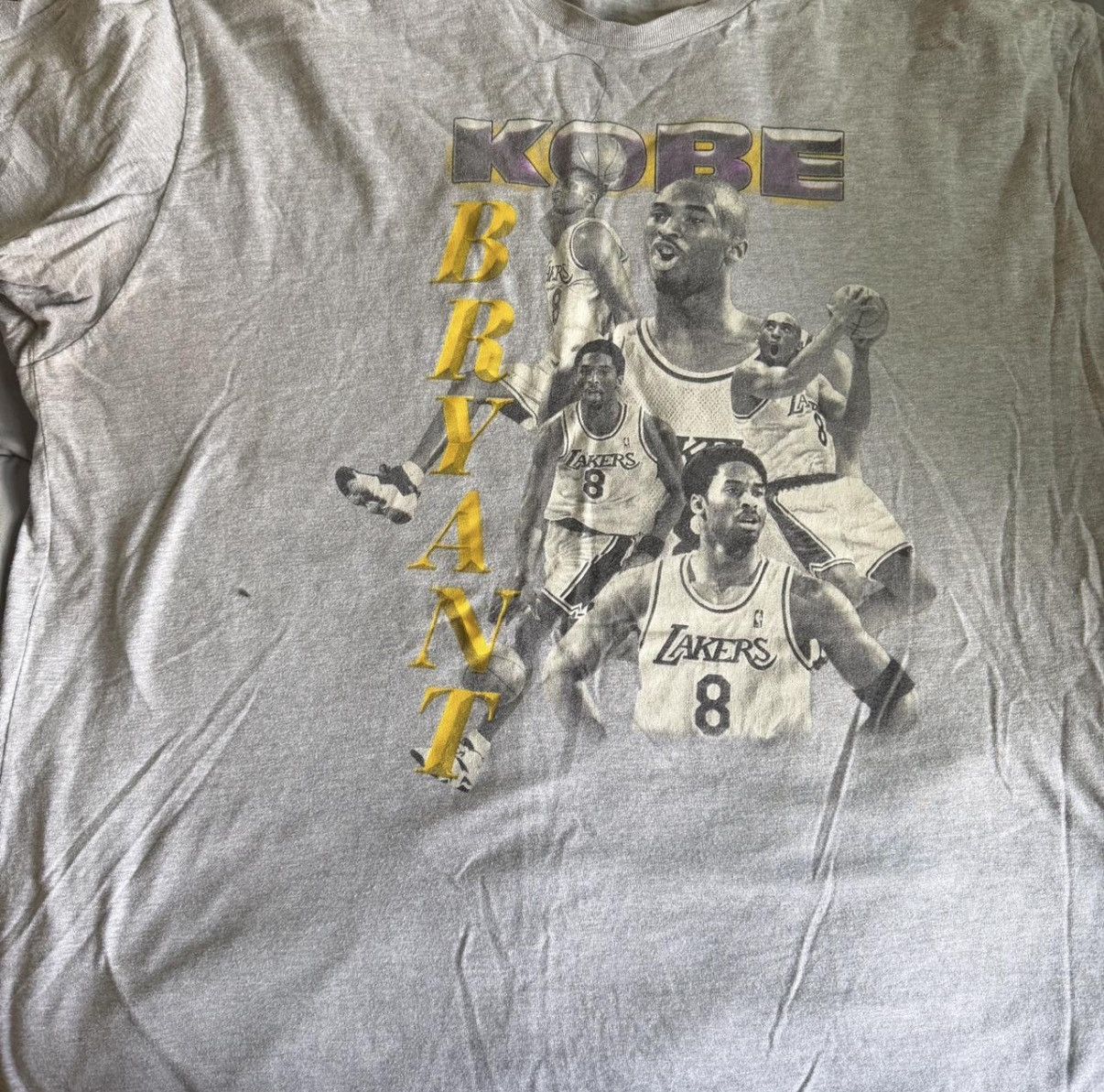 Other Kobe Bryant Sixth Man Vintage T-Shirt Size US XL / EU 56 / 4 - 1 Thumbnail