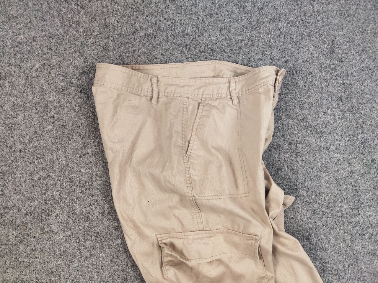 Japanese Brand Vintage Japanese Casual Beige Baggy Cargo Pants Y2K Style Size US 32 / EU 48 - 14 Thumbnail