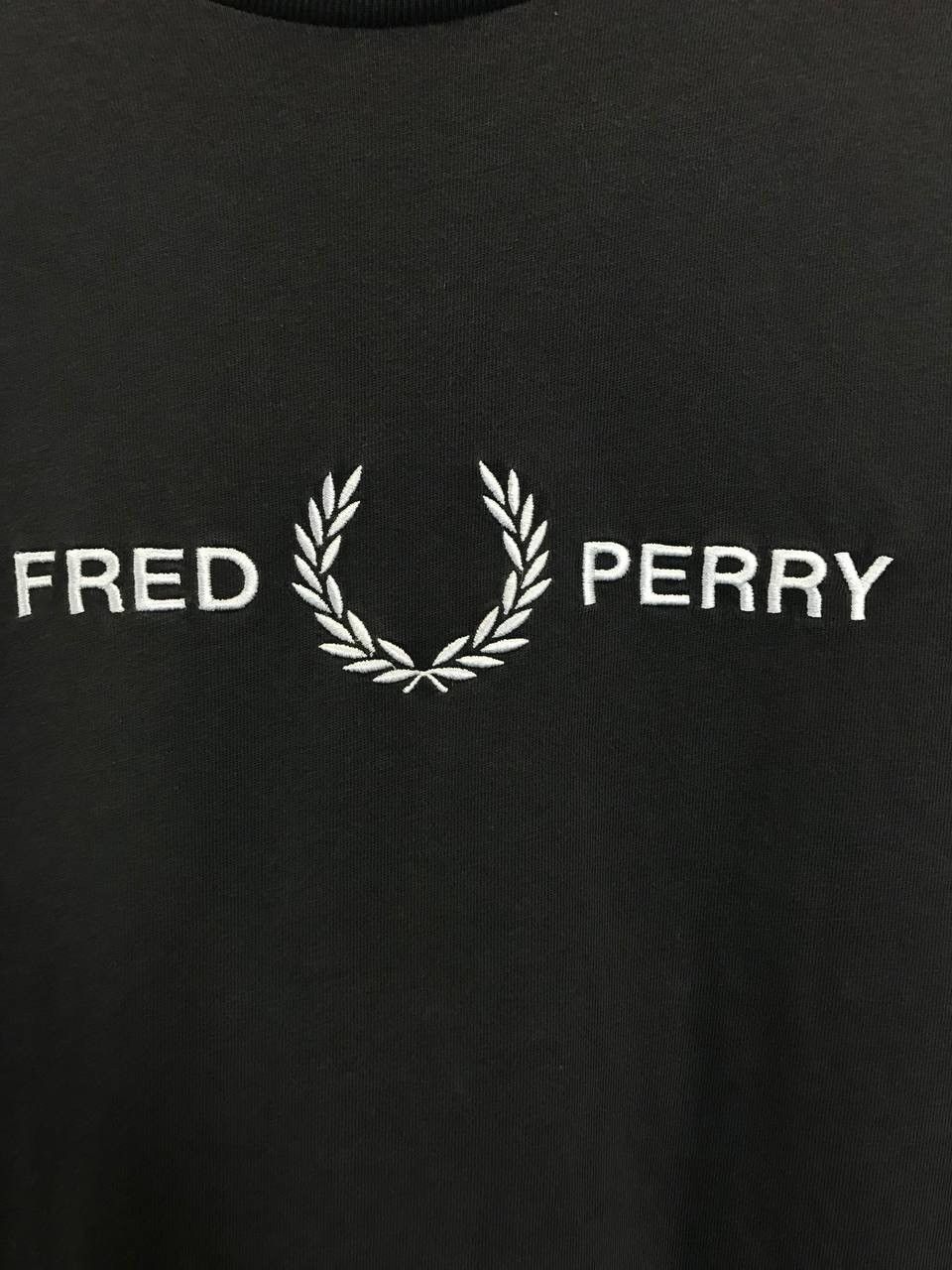 Fred Perry Fred Perry casual big center logo longsleeve Size US S / EU 44-46 / 1 - 3 Thumbnail
