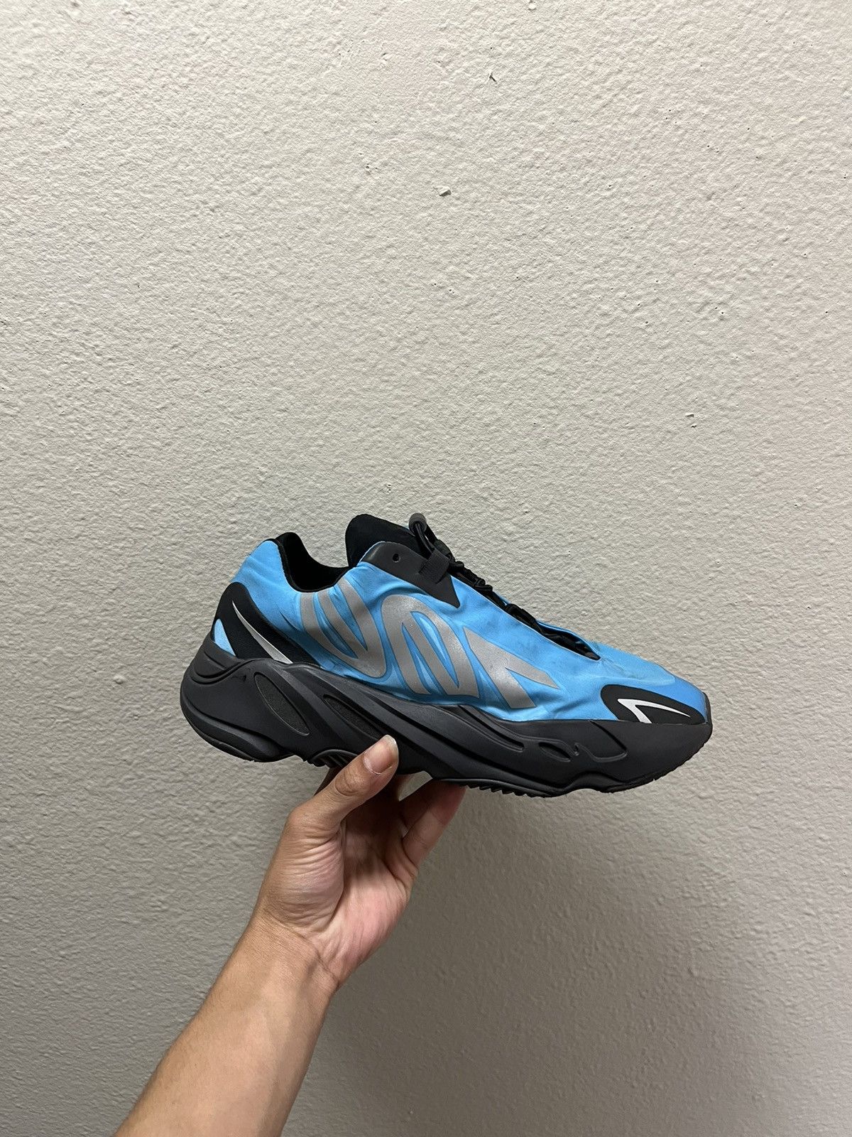 Adidas Yeezy Boost 300 MNVN Size US 9 / EU 42 - 1 Thumbnail