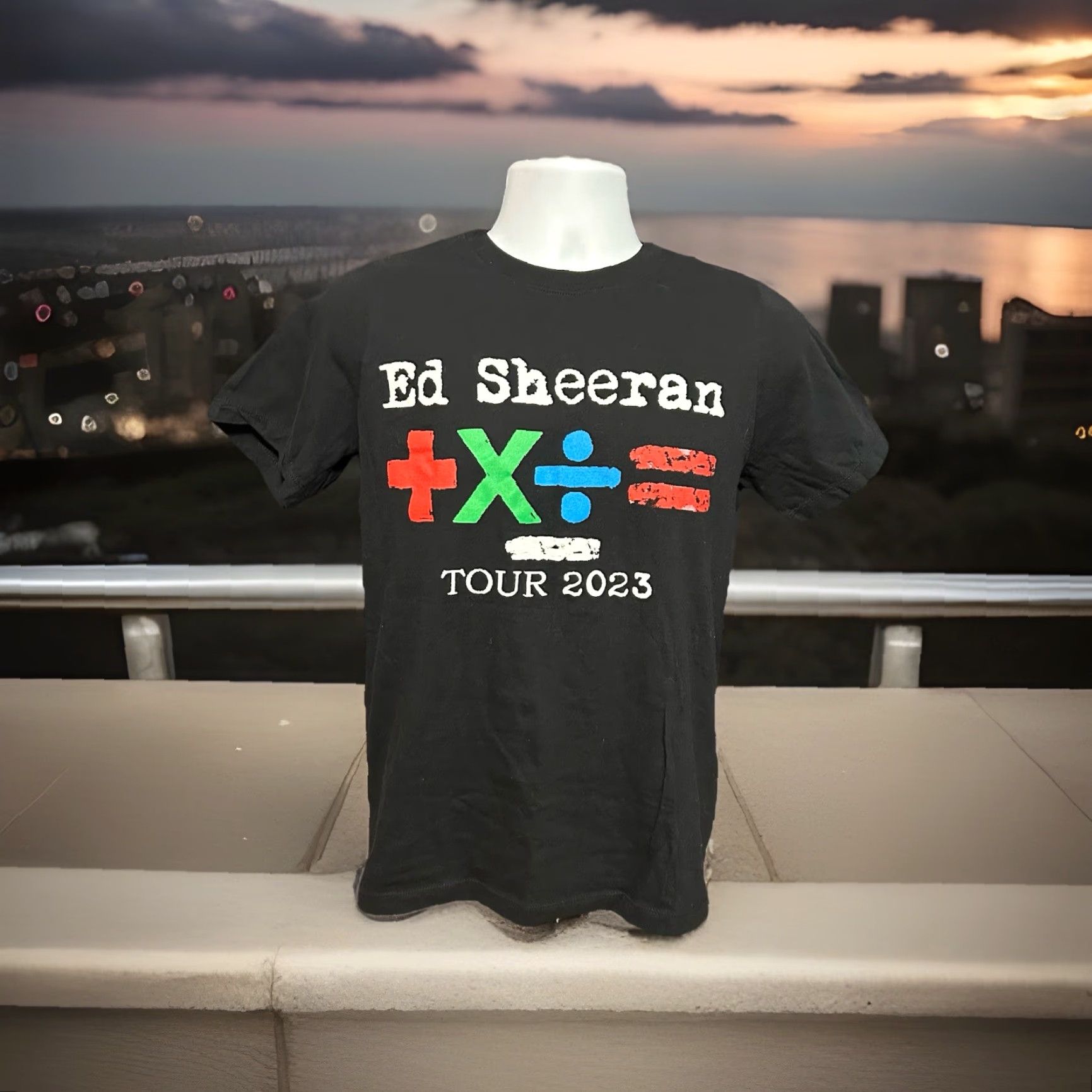 Doublet Ed Sheeran 2023 Tour Shirt Women Medium Black Short Sleeve Double Sided Crew Shirt Women M Black Ed Sheeran Concert Tee T Shirt JTC Activewear Logo Size M / US 6-8 / IT 42-44 - 7 Thumbnail