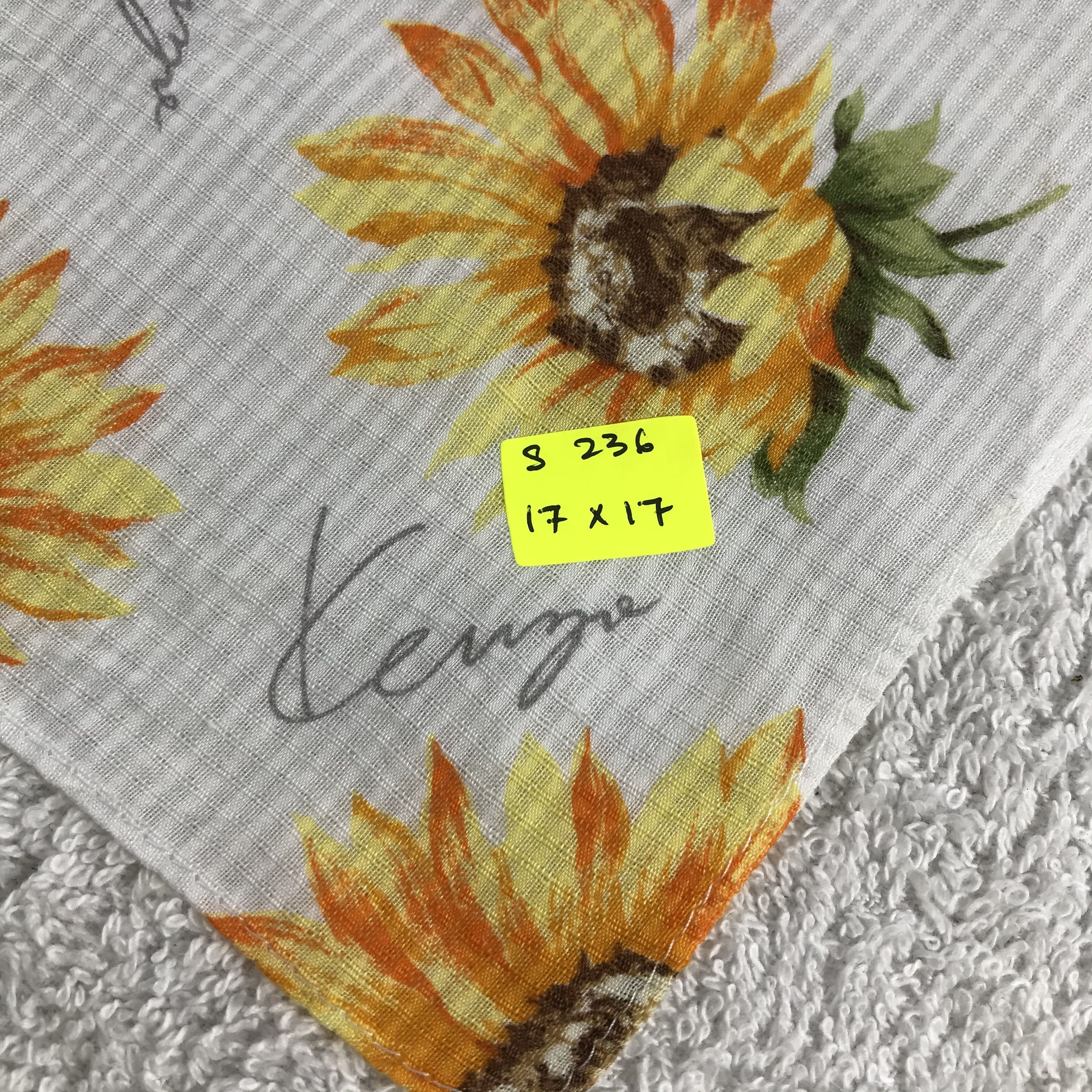 Kenzo × Vintage Kenzo Bandana / Handkerchief / Neckerchief - S236 Size ONE SIZE - 5 Thumbnail