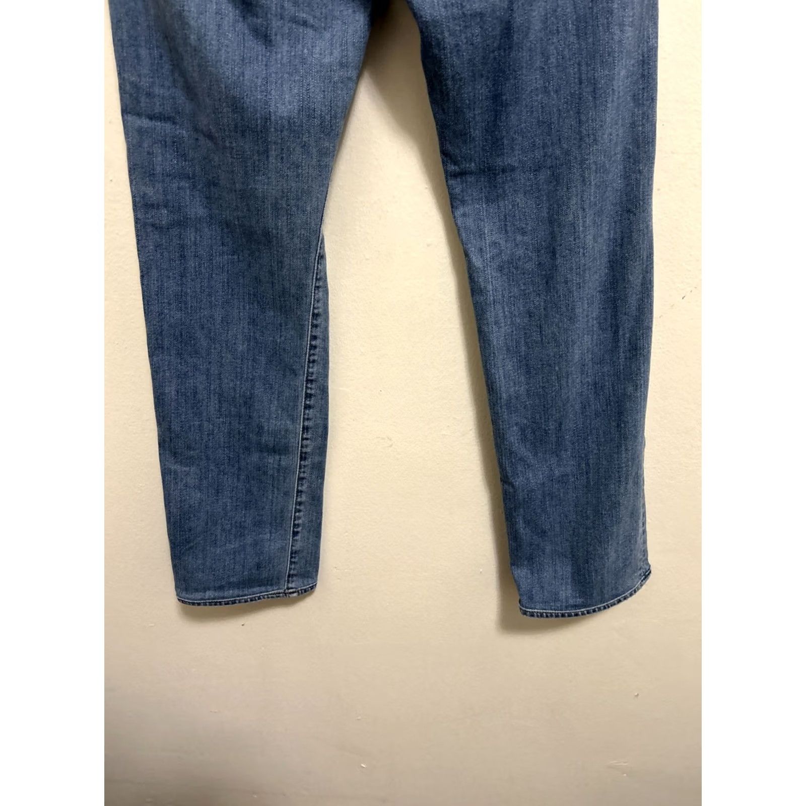 7 For All Mankind 7 For All Mankind Luxe Performance Slimmy Jeans Mens 31x29 Blue Denim Slim Straight Pockets Bit Stretch Regular Fit YKK Rise Mid 10-12in (Blue) mens Size US 31 - 7 Thumbnail
