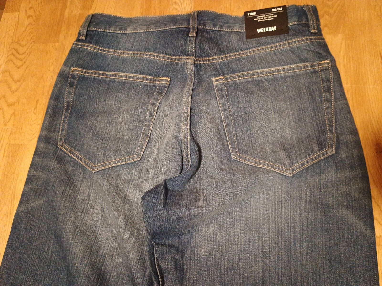 Weekday bootcut WEEKDAY baggy flare astro time w30 w31 w32 l36 34 Size US 33 - 7 Thumbnail