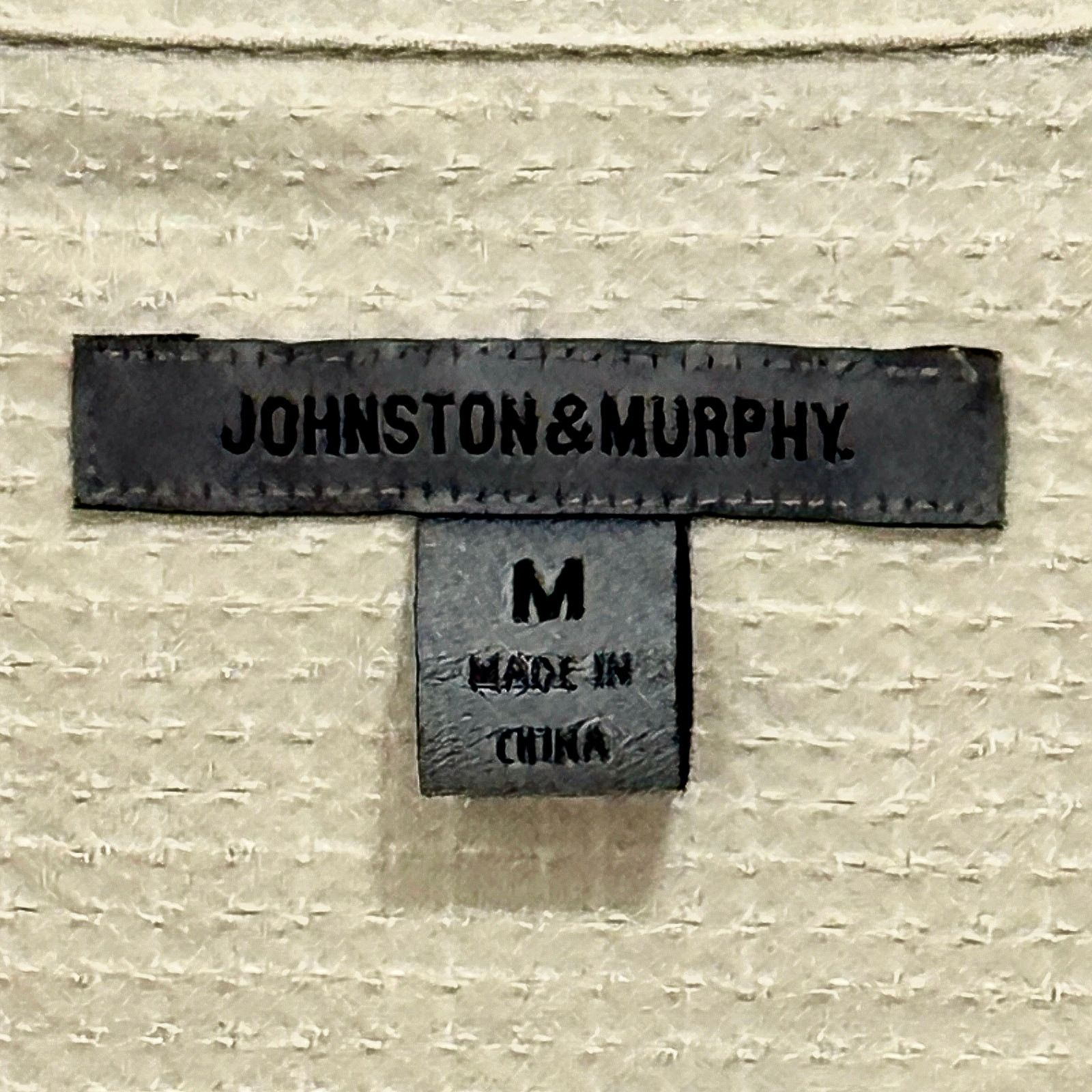Johnston & Murphy Johnston & Murphy Silk men’s size M shirt natural fibers Size US M / EU 48-50 / 2 - 5 Thumbnail