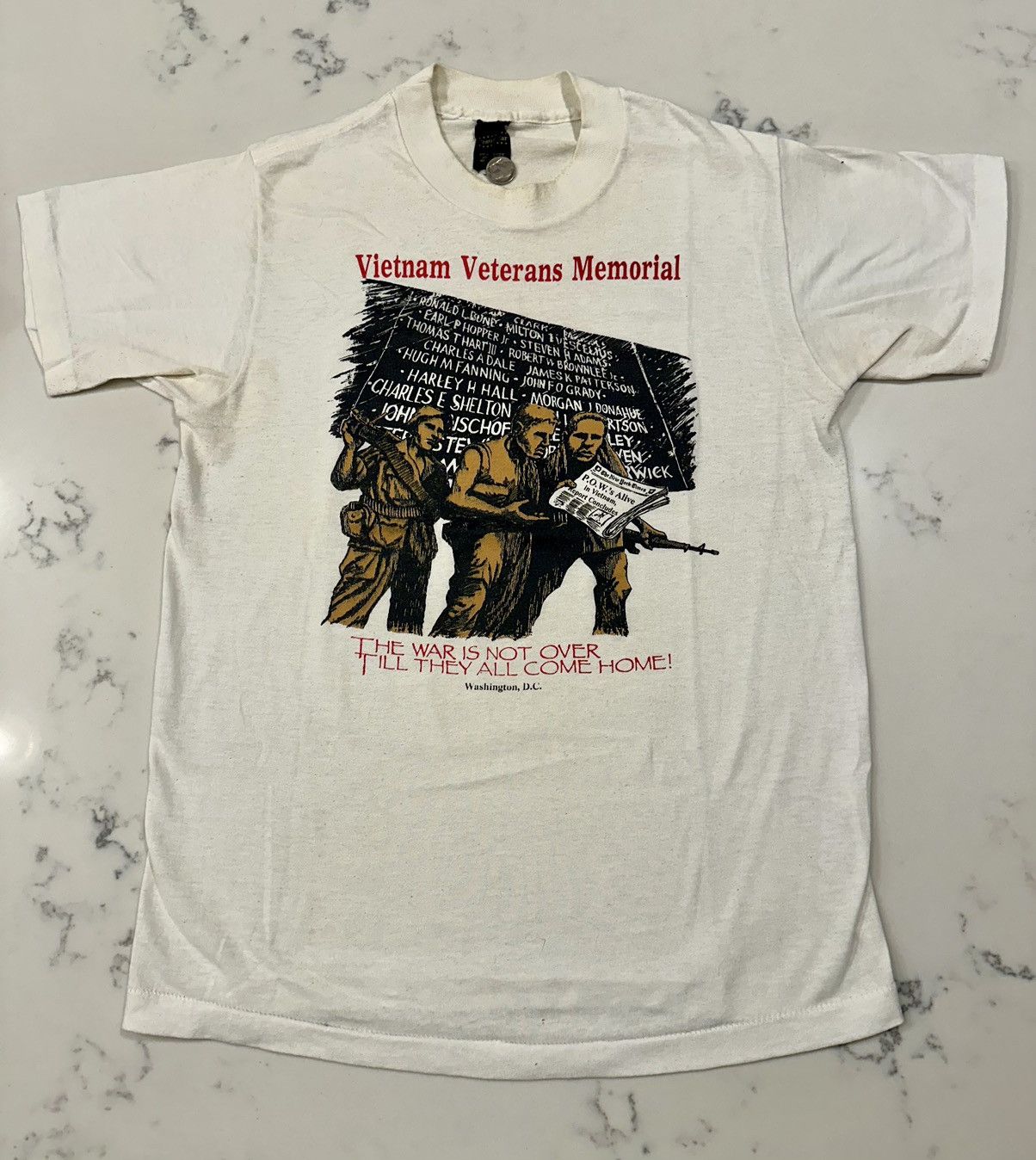 Vintage Vintage 1980s Vietnam Veterans Memorial T-Shirt Size Small Size US S / EU 44-46 / 1 - 1 Thumbnail