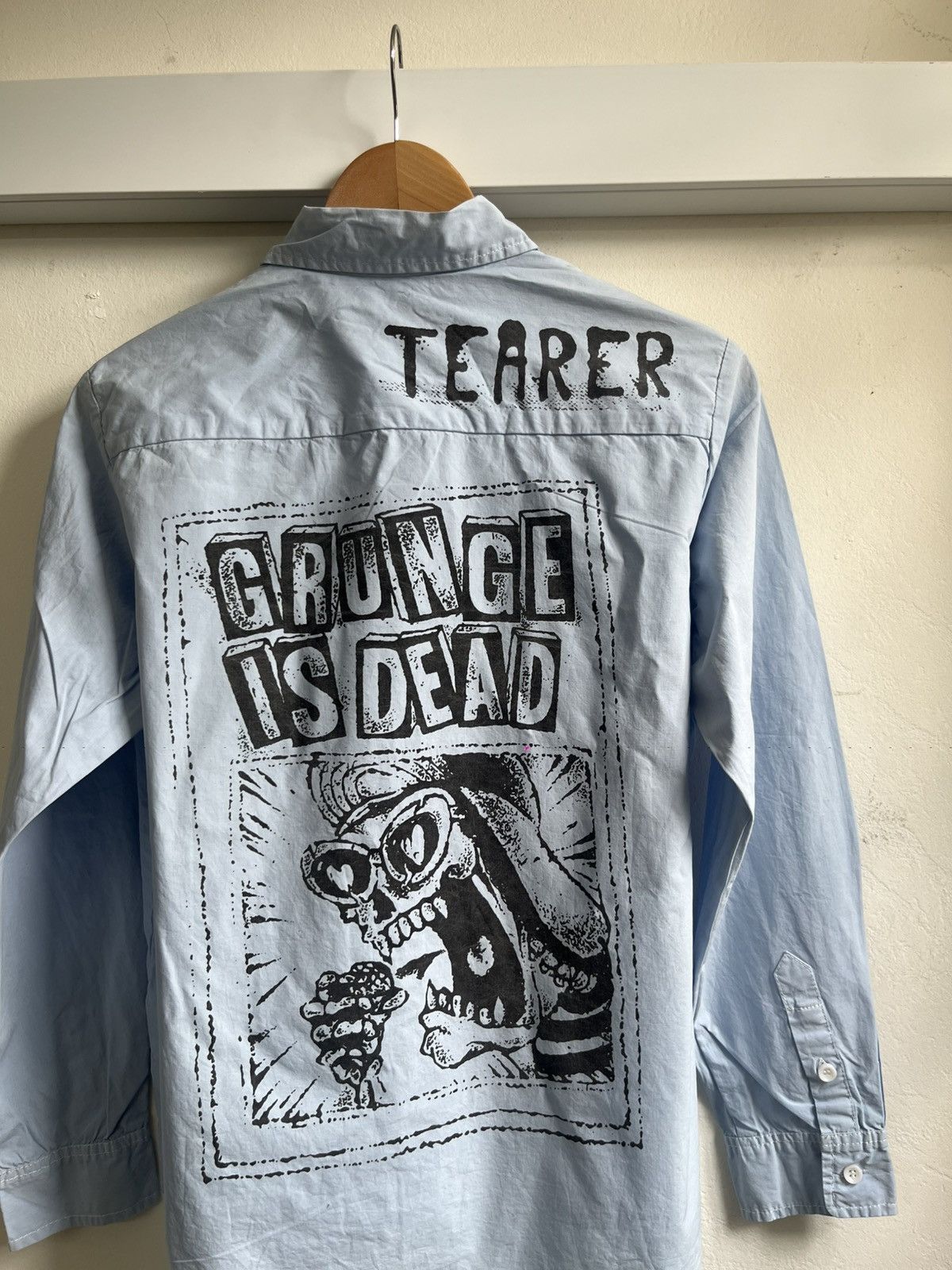 Japanese Brand Vintage RNA Inc Grunge Is Dead Shirt Size US S / EU 44-46 / 1 - 2 Thumbnail