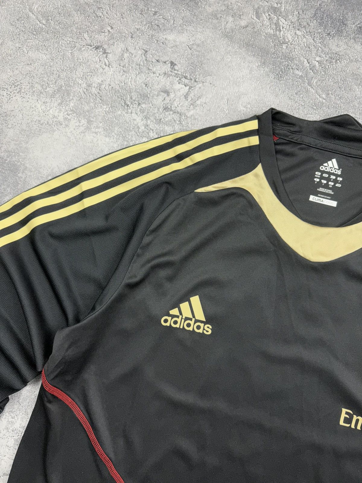 Adidas Vintage Adidas AC Milan Training Top Long Sleeve Jersey Size US L / EU 52-54 / 3 - 10 Thumbnail