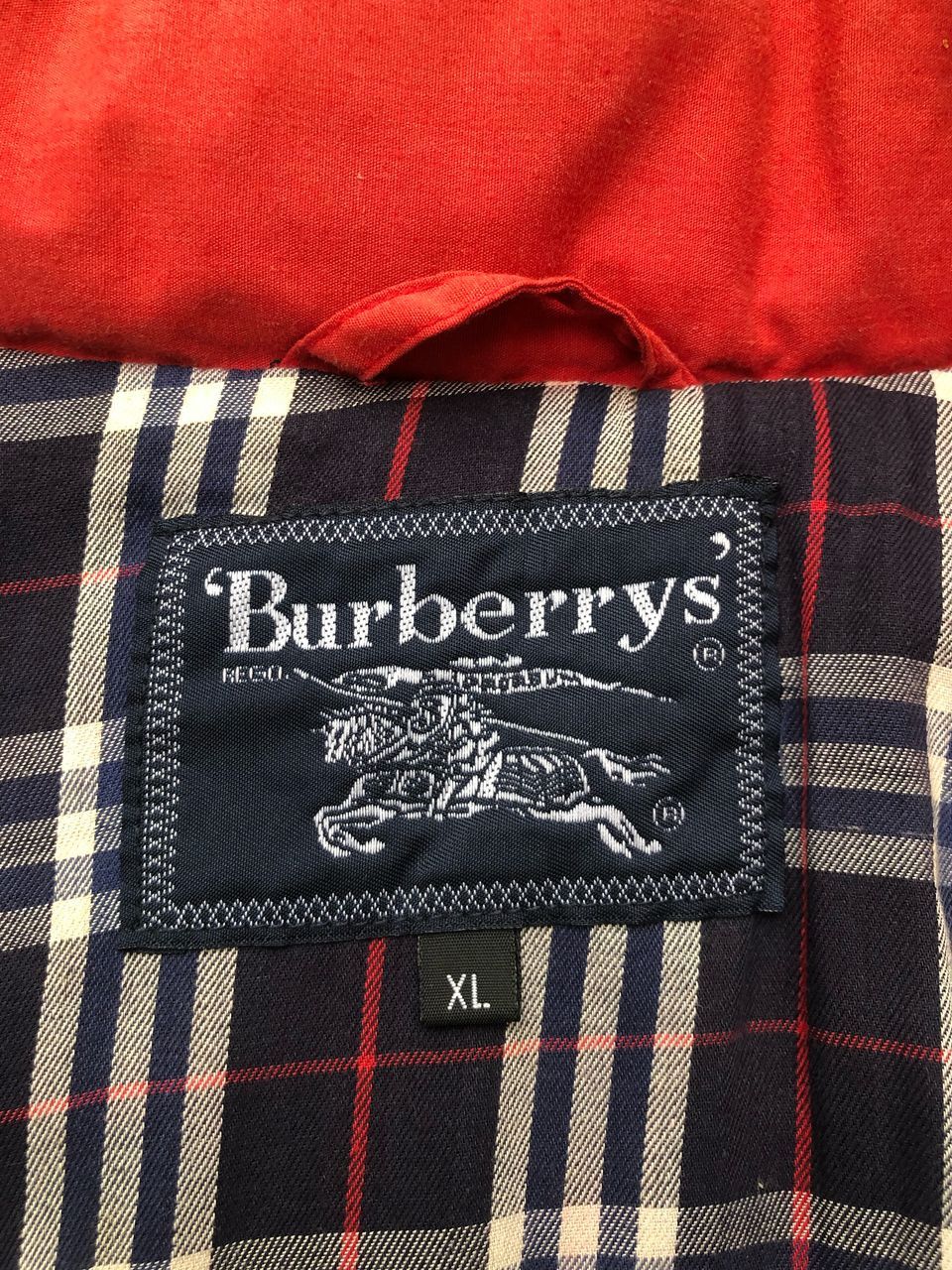Burberry × Vintage Vintage 80s Burberrys Nova Check Red Jacket Size US L / EU 52-54 / 3 - 4 Thumbnail