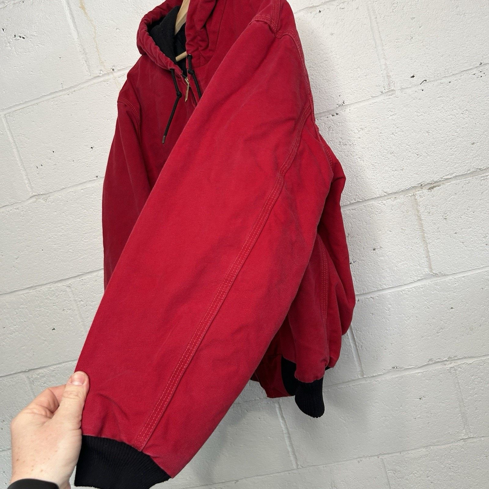 Carhartt Vintage Carhartt Quilted Hooded Active Jacket “Red” J04 RED Size US L / EU 52-54 / 3 - 10 Thumbnail