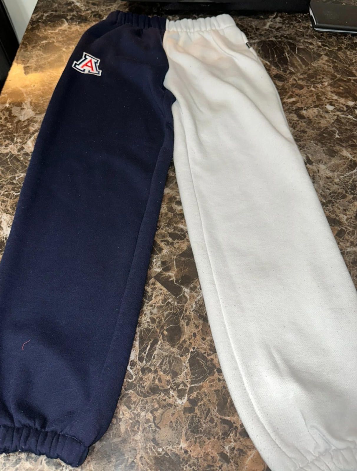 Designer AZ Wildcats Joggers – Men’s Small, Bold Color Block Size US 30 / EU 46 - 4 Thumbnail