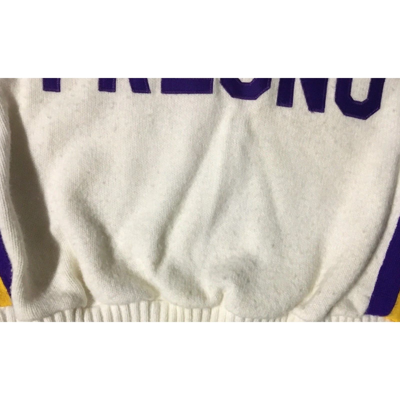 Vintage VINTAGE Fresno Varsity Letterman Sweater Shirt Women 40 White Vintage 80s 90s College School Track Football PE Heart Sports USA Size S / US 4 / IT 40 - 3 Thumbnail