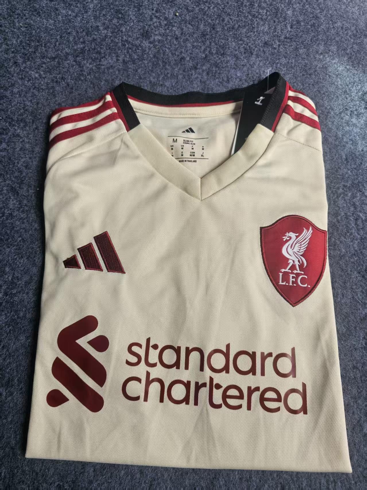 Other 2025 26 Liverpool Jersey Third Away M Size US M / EU 48-50 / 2 - 5 Thumbnail