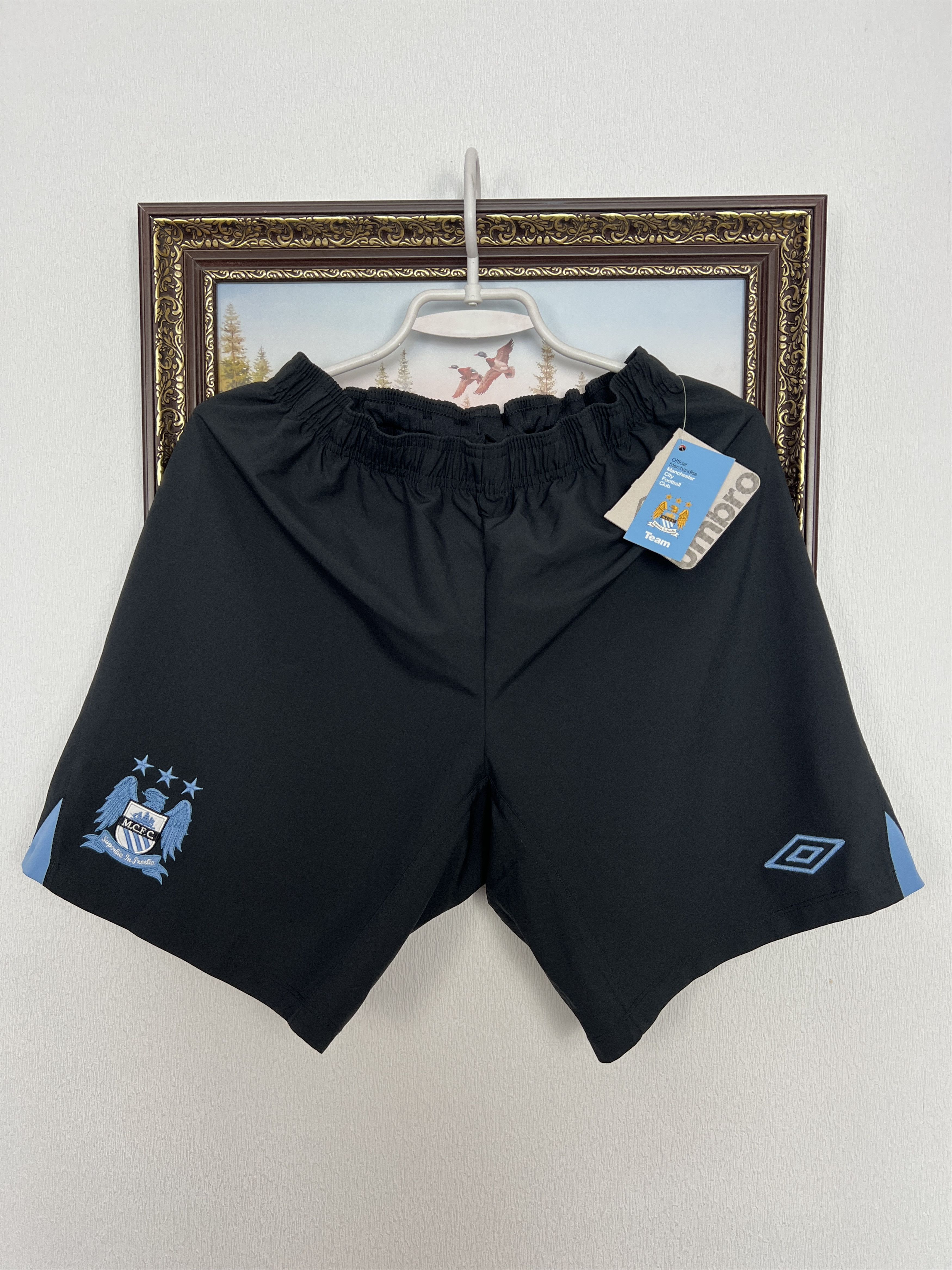 Umbro Vintage Umbro Manchester City Football Shorts Soccer L Size US 34 / EU 50 - 1 Thumbnail
