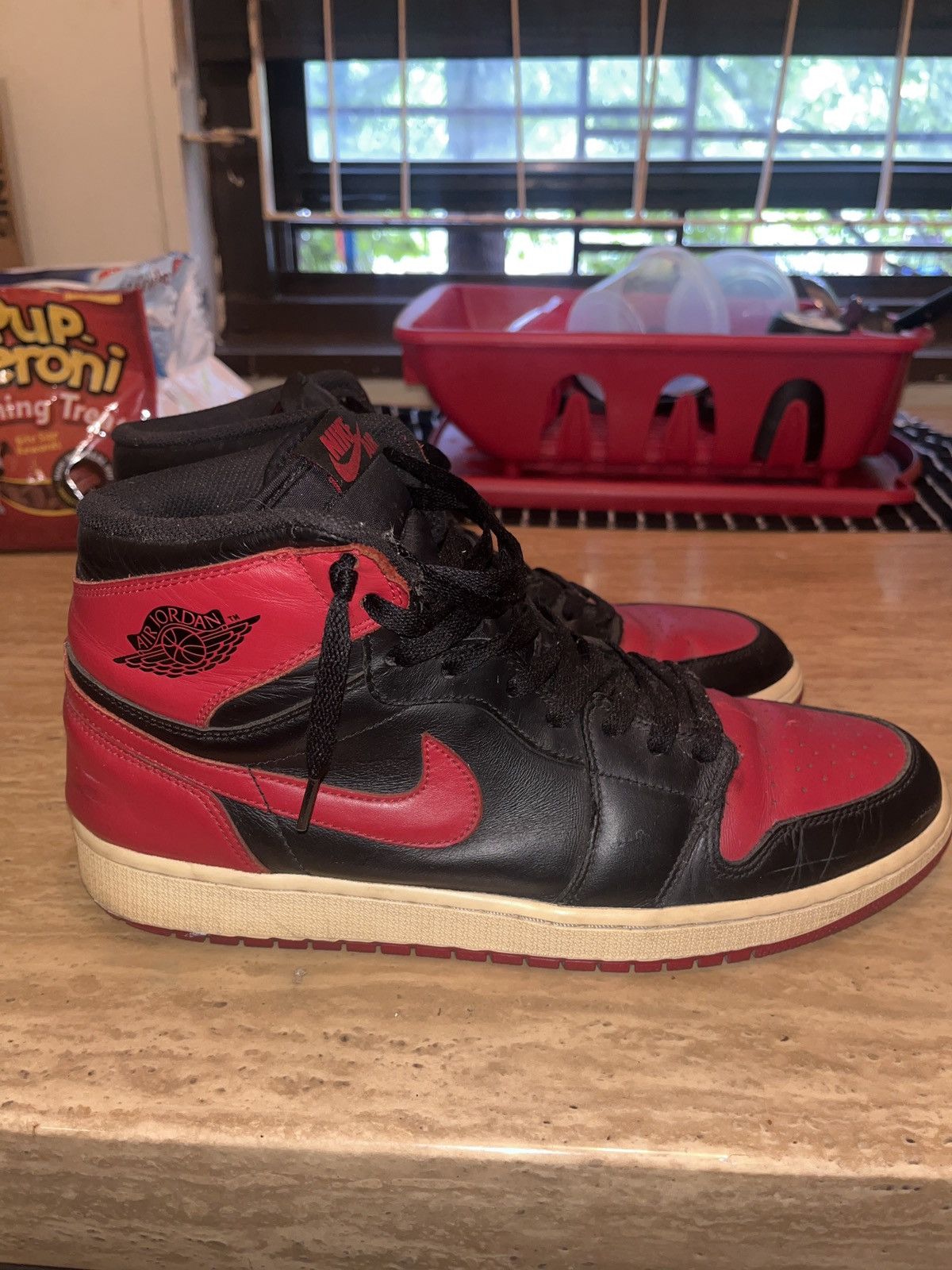 Jordan Brand × Nike Air Jordan 1 Breds “2013” Size US 12 / EU 45 - 5 Thumbnail