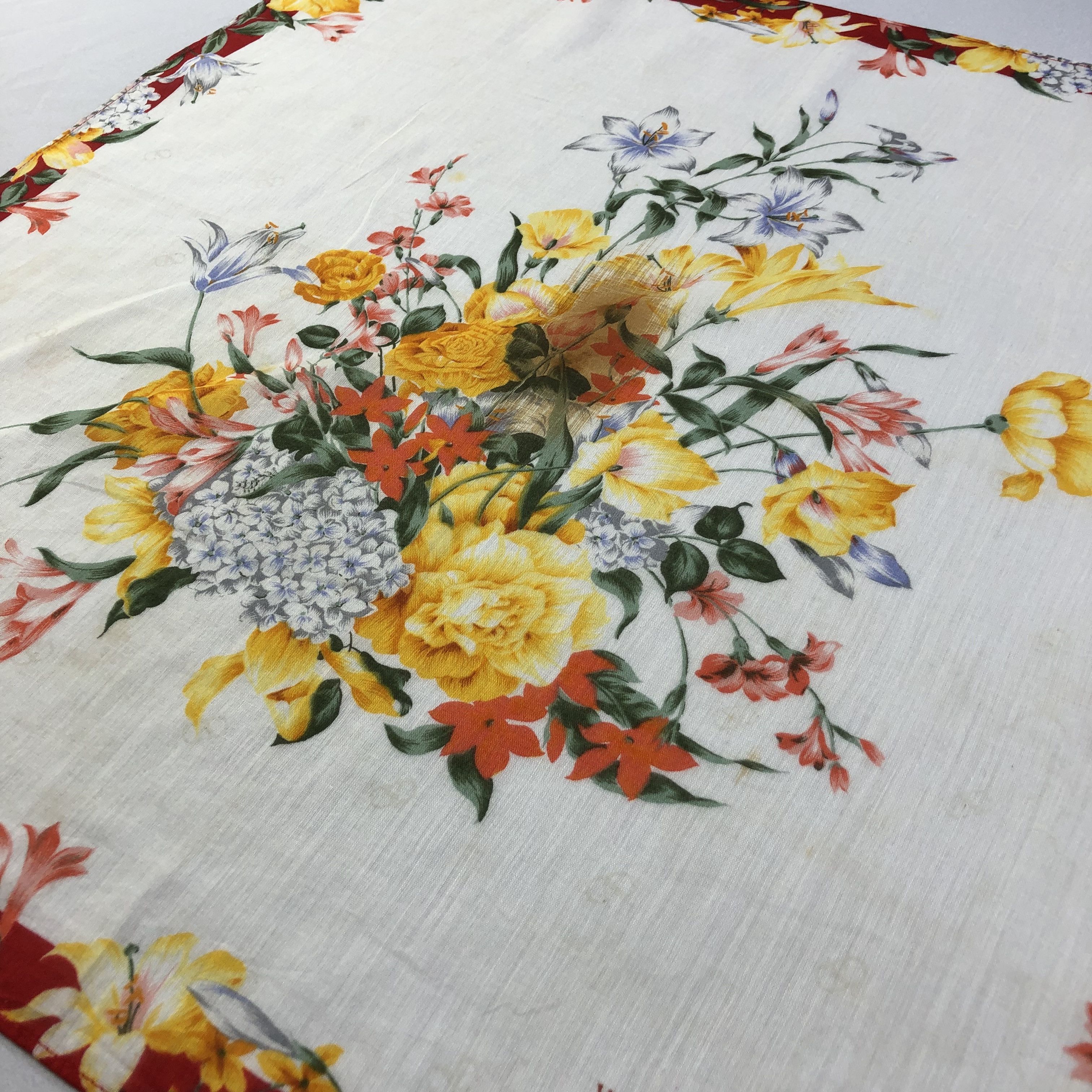 Japanese Brand Valentino Garavani Handkerchief Neckerchief Bandana H1643 Size ONE SIZE - 3 Thumbnail
