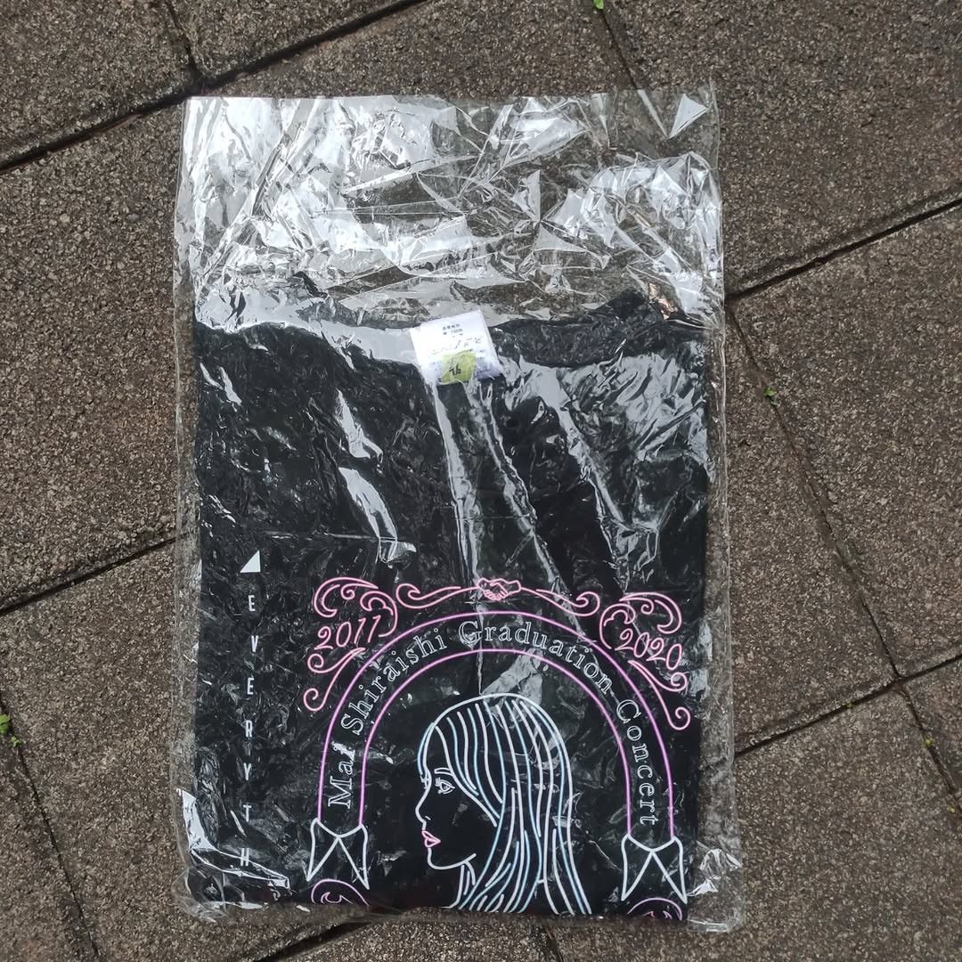 Band Tees Nogizaka46 Mai Shiraishi Graduation Concert Brand New Tee Size US M / EU 48-50 / 2 - 4 Thumbnail