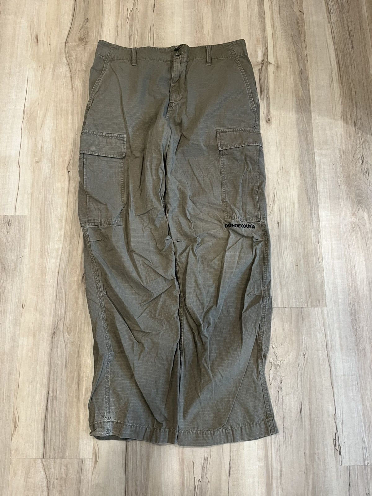 DC × Vintage Y2K dc shoes baggy cargo pants Size US 32 / EU 48 - 1 Thumbnail
