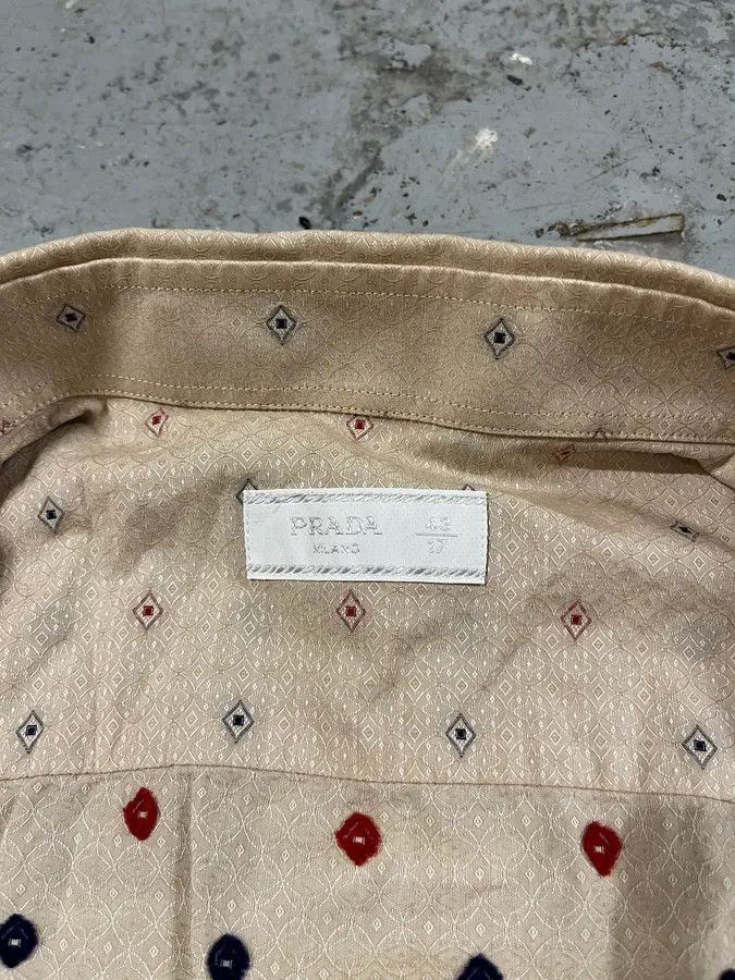 Prada × Vintage SS2017 Prada Contemporary Beige Logo Shirt Size US M / EU 48-50 / 2 - 7 Thumbnail