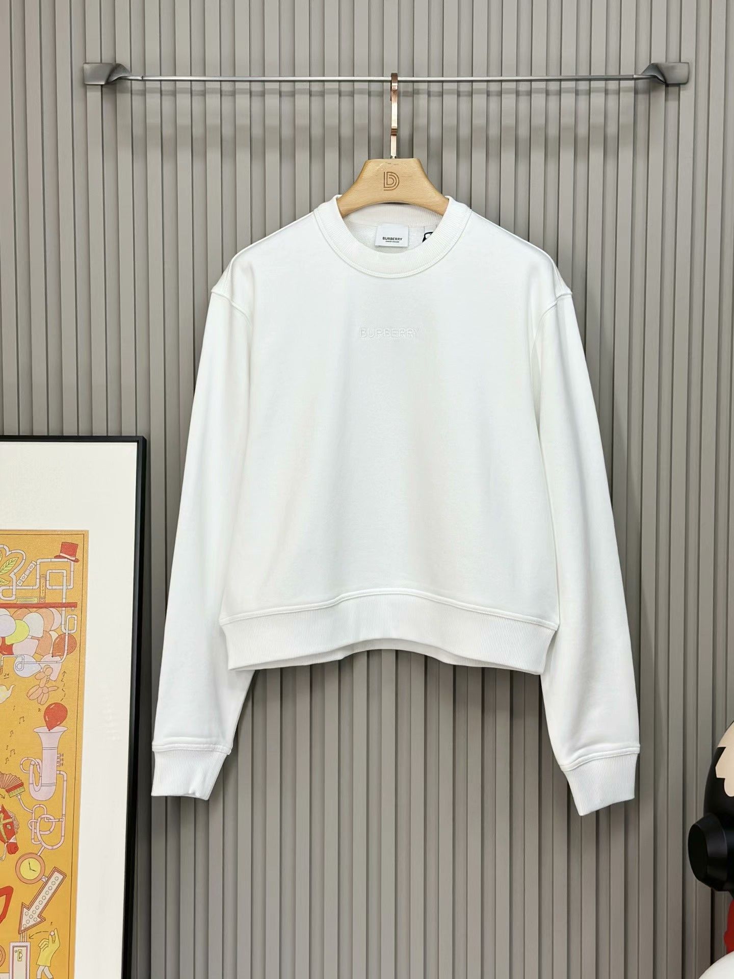 Burberry Burberry White Casual Pullover Sweatshirt Size US M / EU 48-50 / 2 - 1 Thumbnail