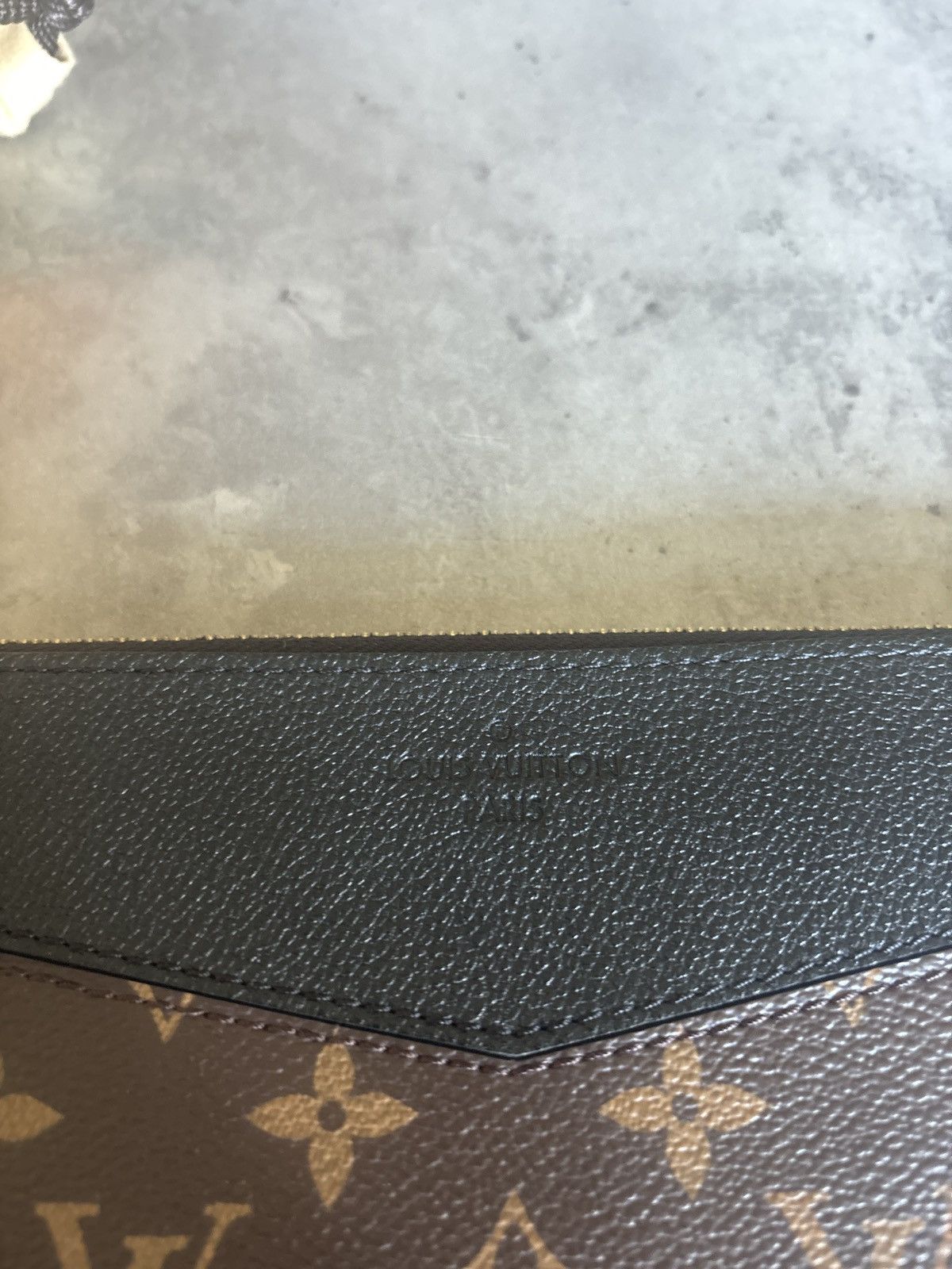 Louis Vuitton Lv monogram pouch Size ONE SIZE - 11 Thumbnail