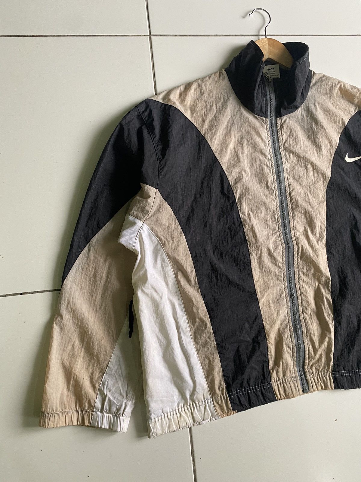 Nike Vintage Nike Swoosh Block colou windbreaker Jackets Size US M / EU 48-50 / 2 - 2 Thumbnail