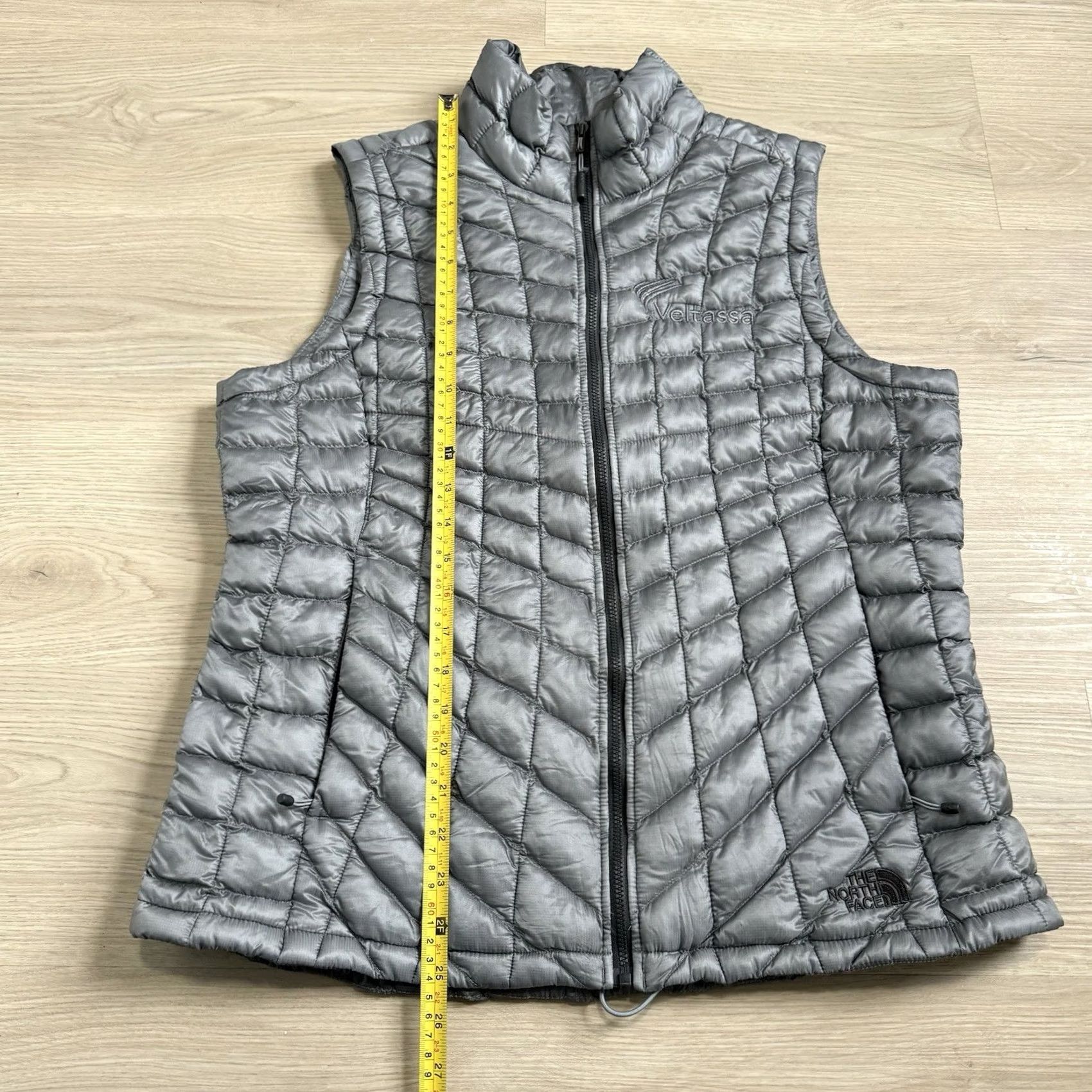 The North Face VINTAGE? The North Face Thermoball Vest Womens Size Large Trekker Gray Quilted Full Zip Size L / US 10 / IT 46 - 7 Thumbnail