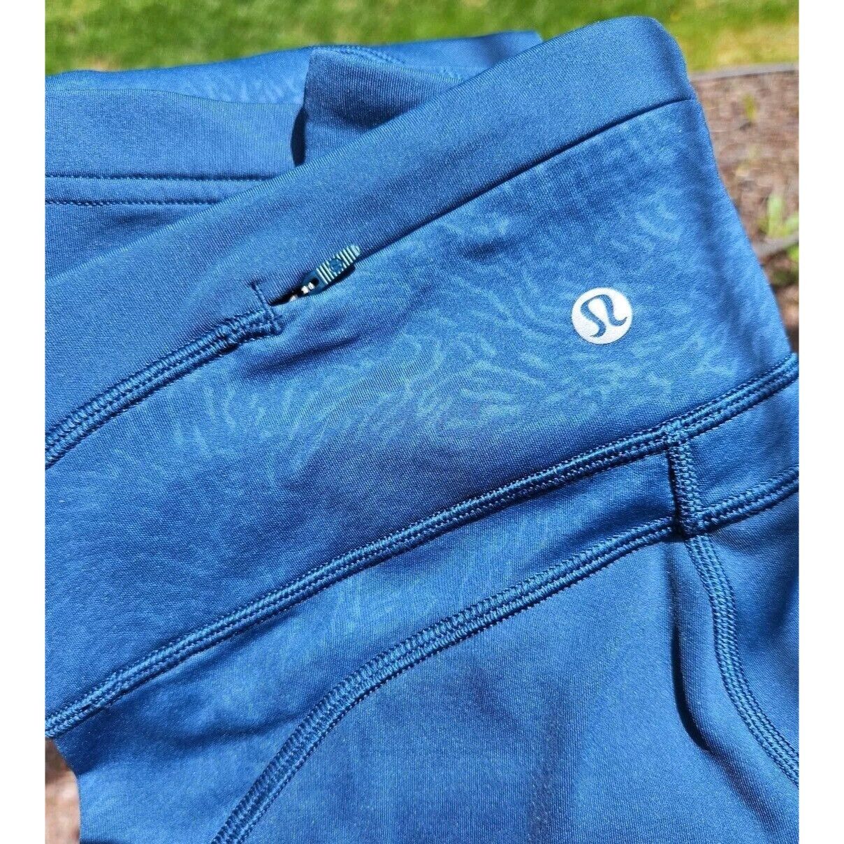 Lululemon Lululemon Cold Pacer Hi Rise Tights Womens 4 Night Diver Noc Size 27" / US 4 / IT 40 - 13 Thumbnail