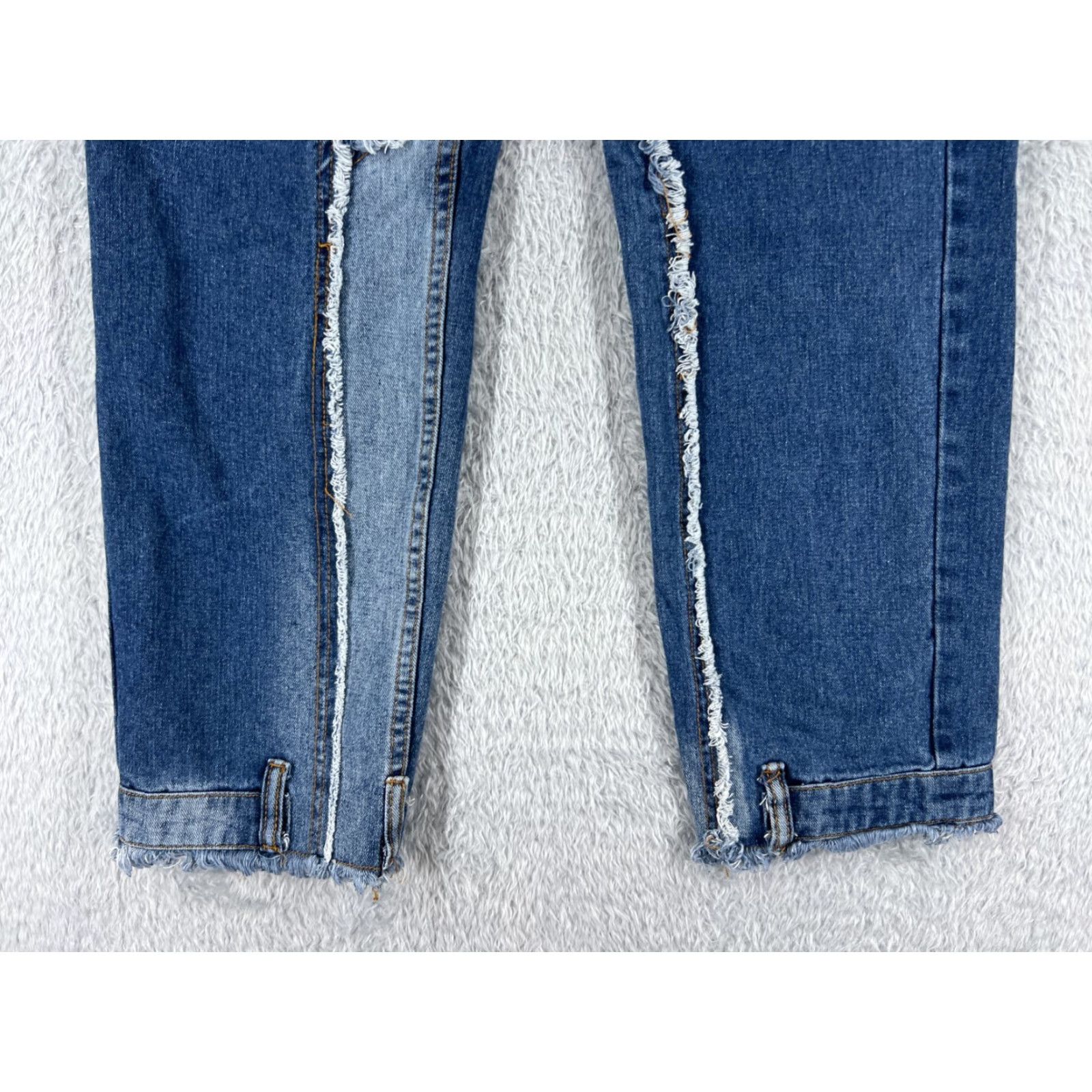 Vintage VINTAGE Jeans Women 26 Blue Denim Straight Leg Crop Patchwork High Rise Cotton 26x26 5-Pocket Design Modern Western Womens Jeans Size 26" / US 2 / IT 38 - 2 Thumbnail