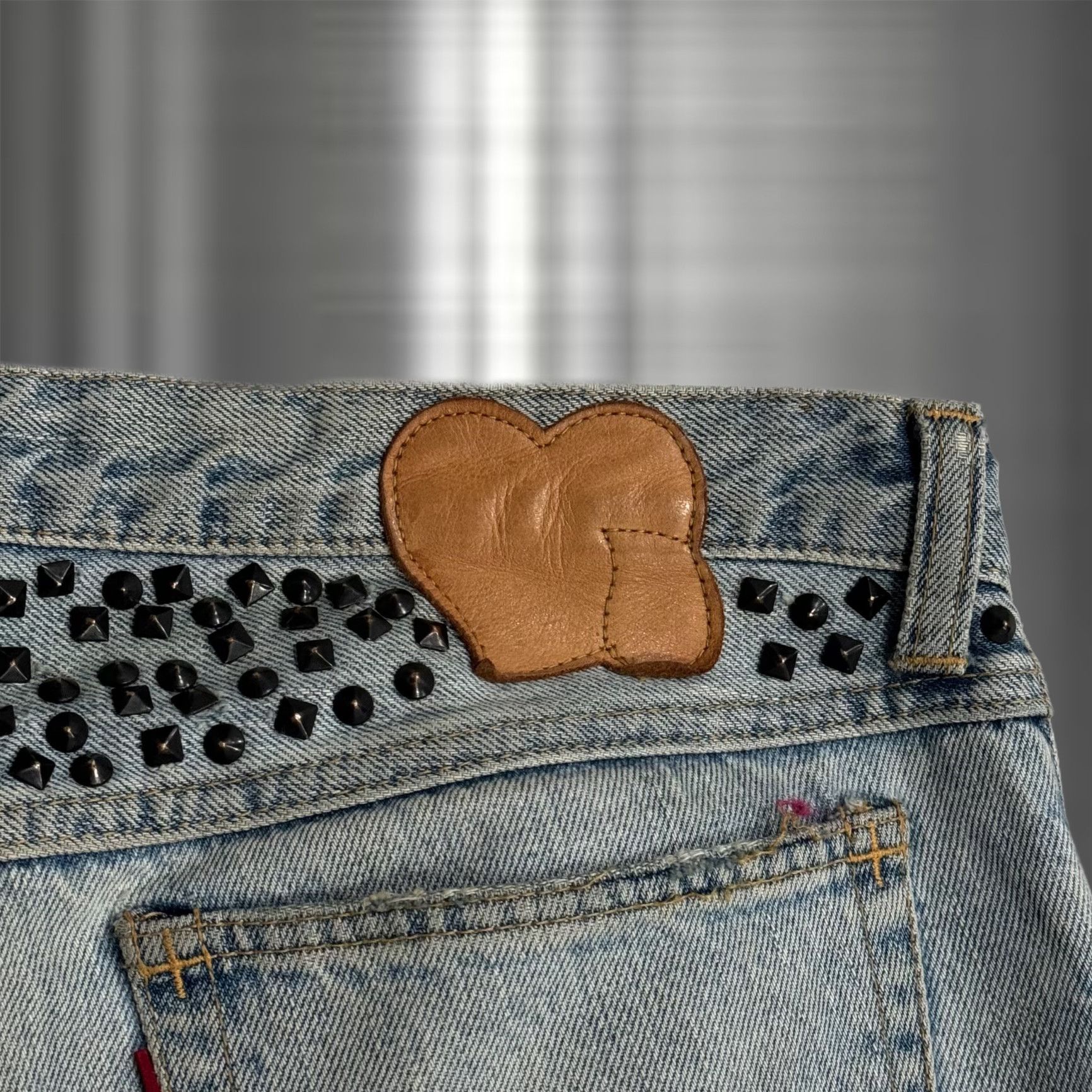 Number (N)ine × Takahiromiyashita The Soloist. Number (n)ine SS06 Studded Painters Denim Size US 30 / EU 46 - 4 Thumbnail