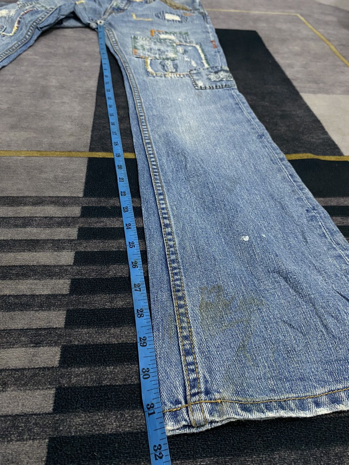Hysteric Glamour BACK NUMBER DISTRESSED FLARE BOOT CUT DENIM PANTS Size US 32 / EU 48 - 16 Thumbnail