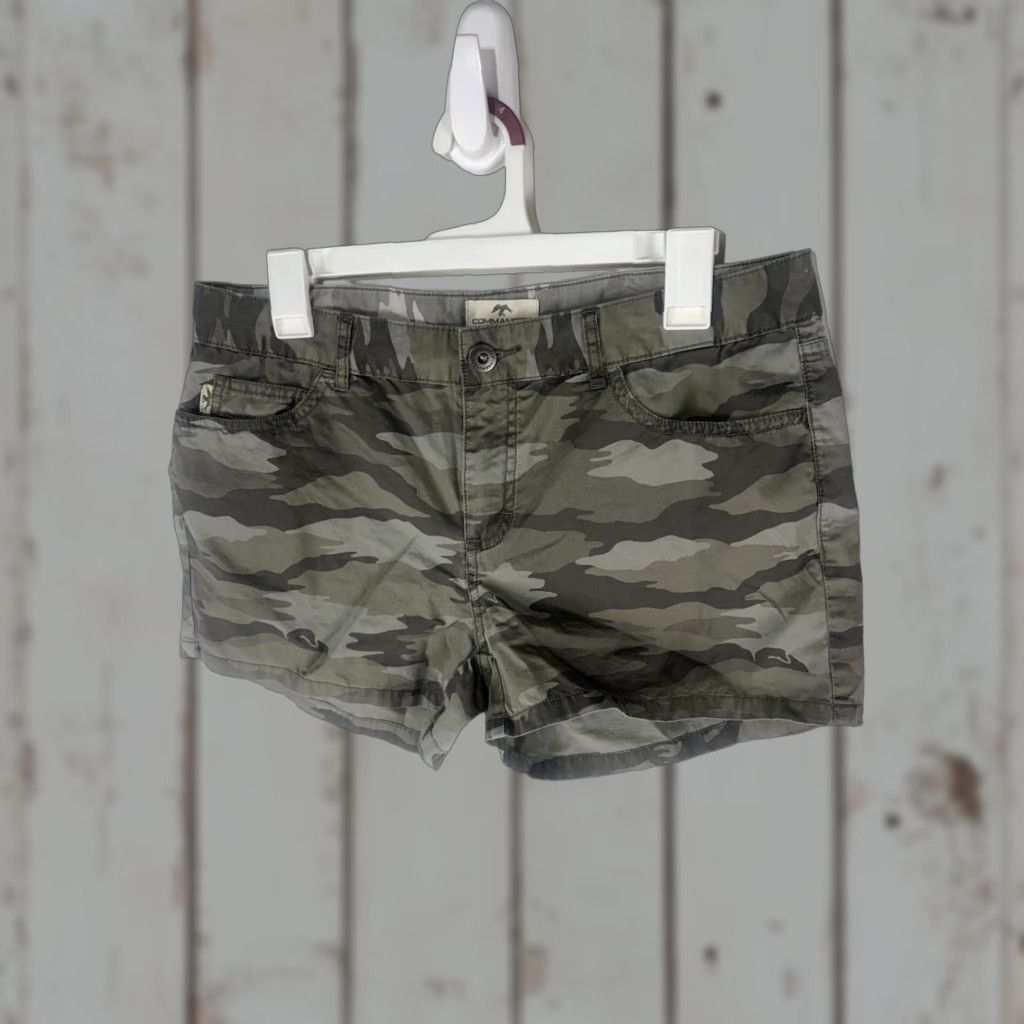 Vintage Commander Life Chino Shorts Womens Size 6 Camouflage 5-Pocket Twill Cotton Mid Rise Regular Fit Vintage? No (adjusted) Size 28" / US 6 / IT 42 - 1 Thumbnail