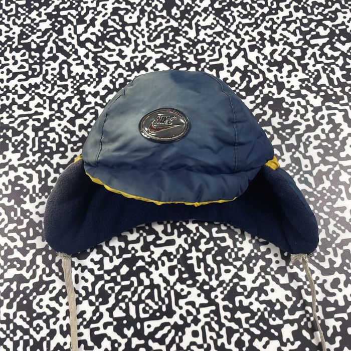 trapper hat nike