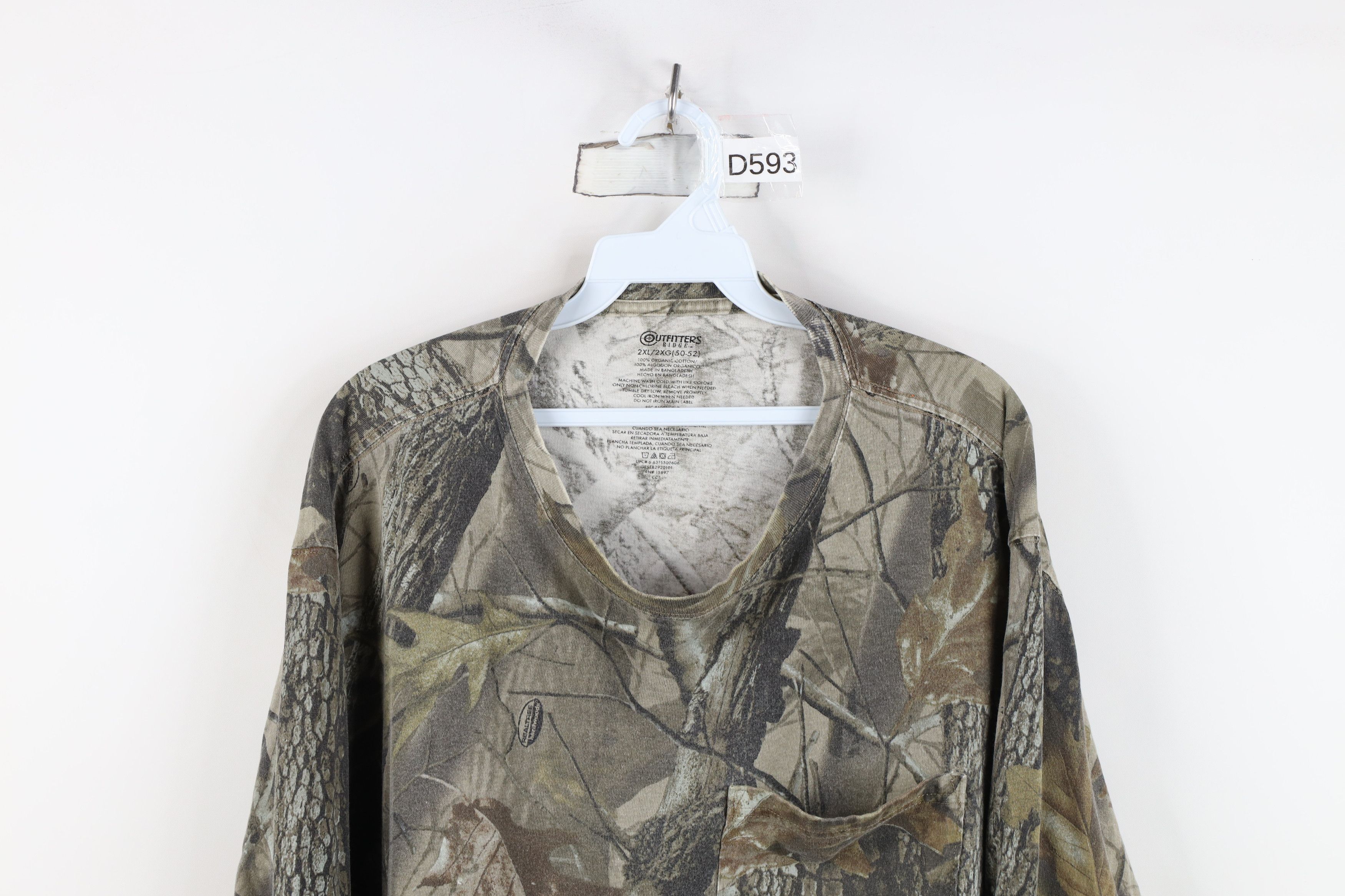 Vintage Vintage Y2K Streetwear Camouflage Long Sleeve Pocket T-Shirt Size US XXL / EU 58 / 5 - 2 Thumbnail