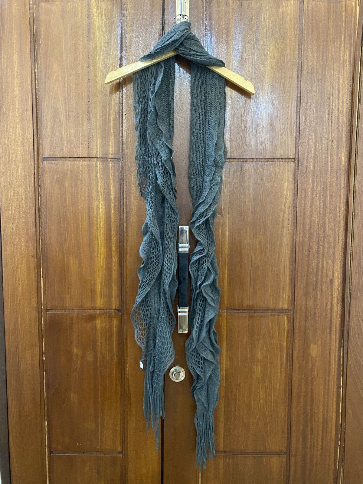 If Six Was Nine Japanese scarf long knitted kmrii goa avantgarde Size ONE SIZE - 1 Thumbnail