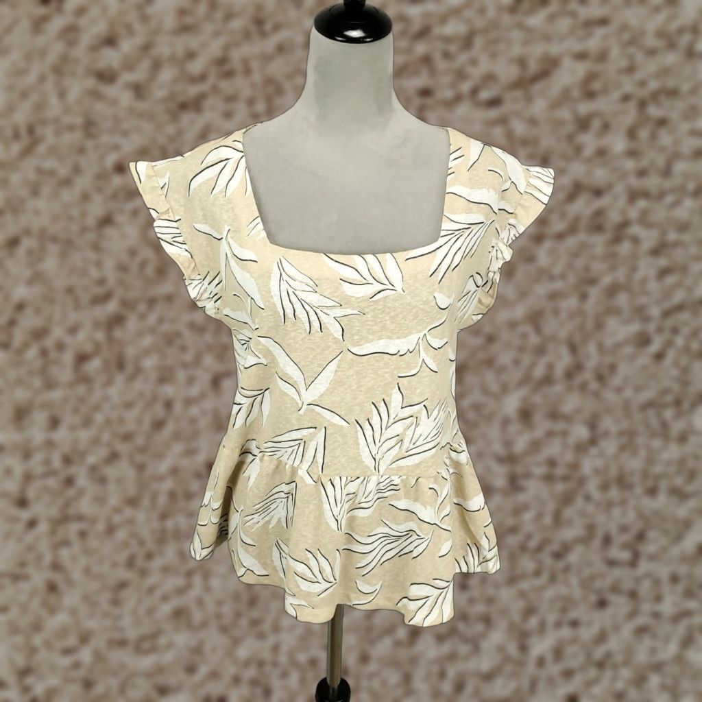 Loft LOFT New Blouse Womens Medium M Beige White Leaves Cap Flutter Sleeves NWT Size M / US 6-8 / IT 42-44 - 1 Thumbnail