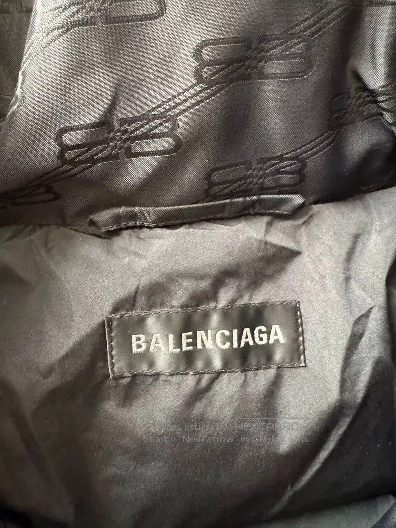 Balenciaga Balenciaga Black Logo Lock Puffer Coat. Size US S / EU 44-46 / 1 - 3 Thumbnail