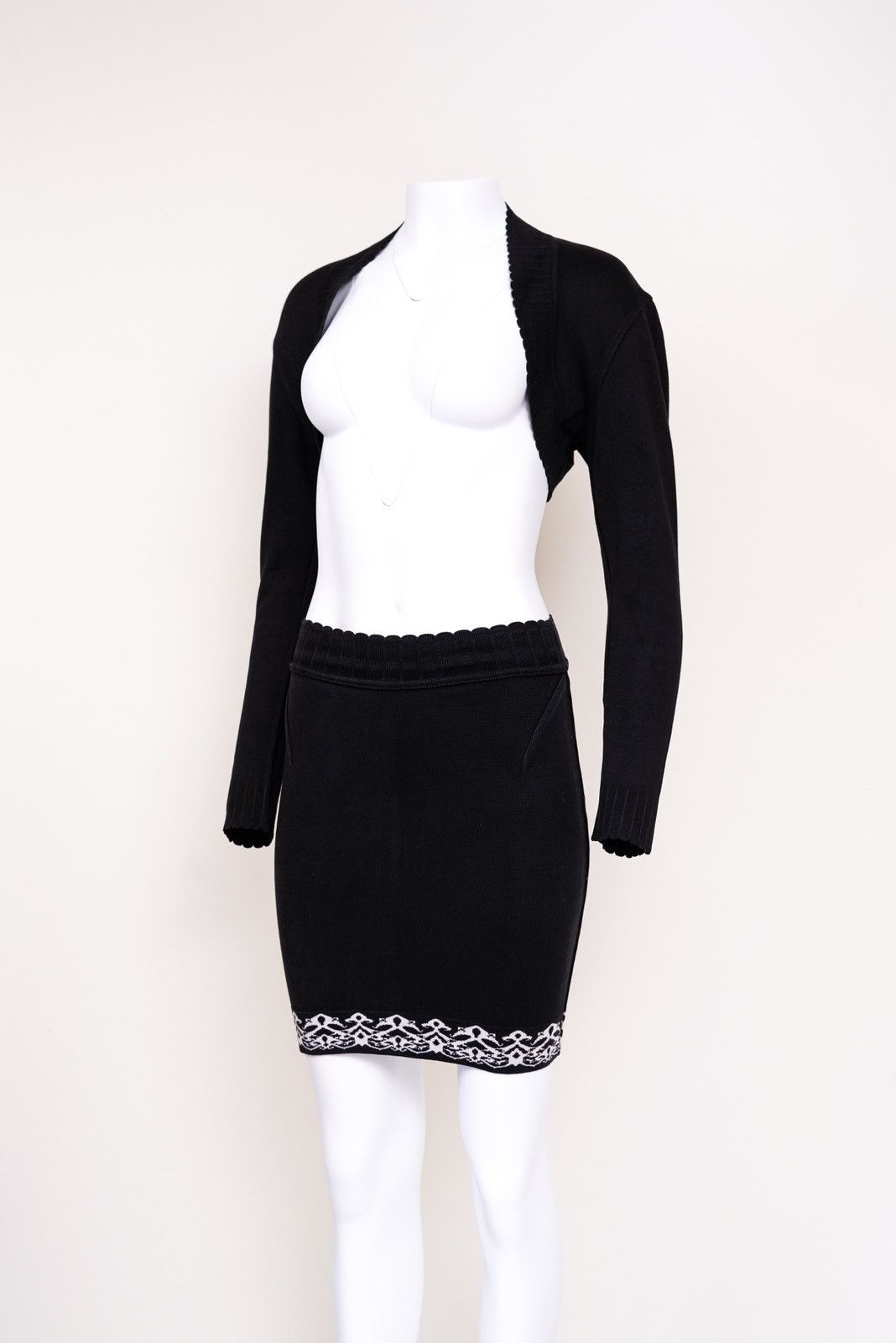 Alaia Alaia 1992 Runway Black Cardigan and Skirt Set Size XS / US 0-2 / IT 36-38 - 4 Thumbnail