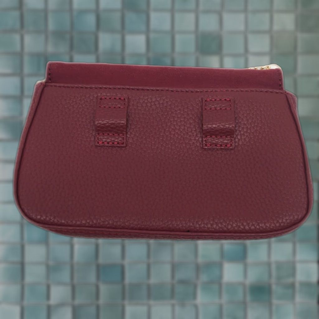Vintage Sole Society Crossbody Handbag Red Leather 7"X4.5" Womens Chain Strap Handle 4.5" 7" Suede Faux Leather Size ONE SIZE - 1 Thumbnail