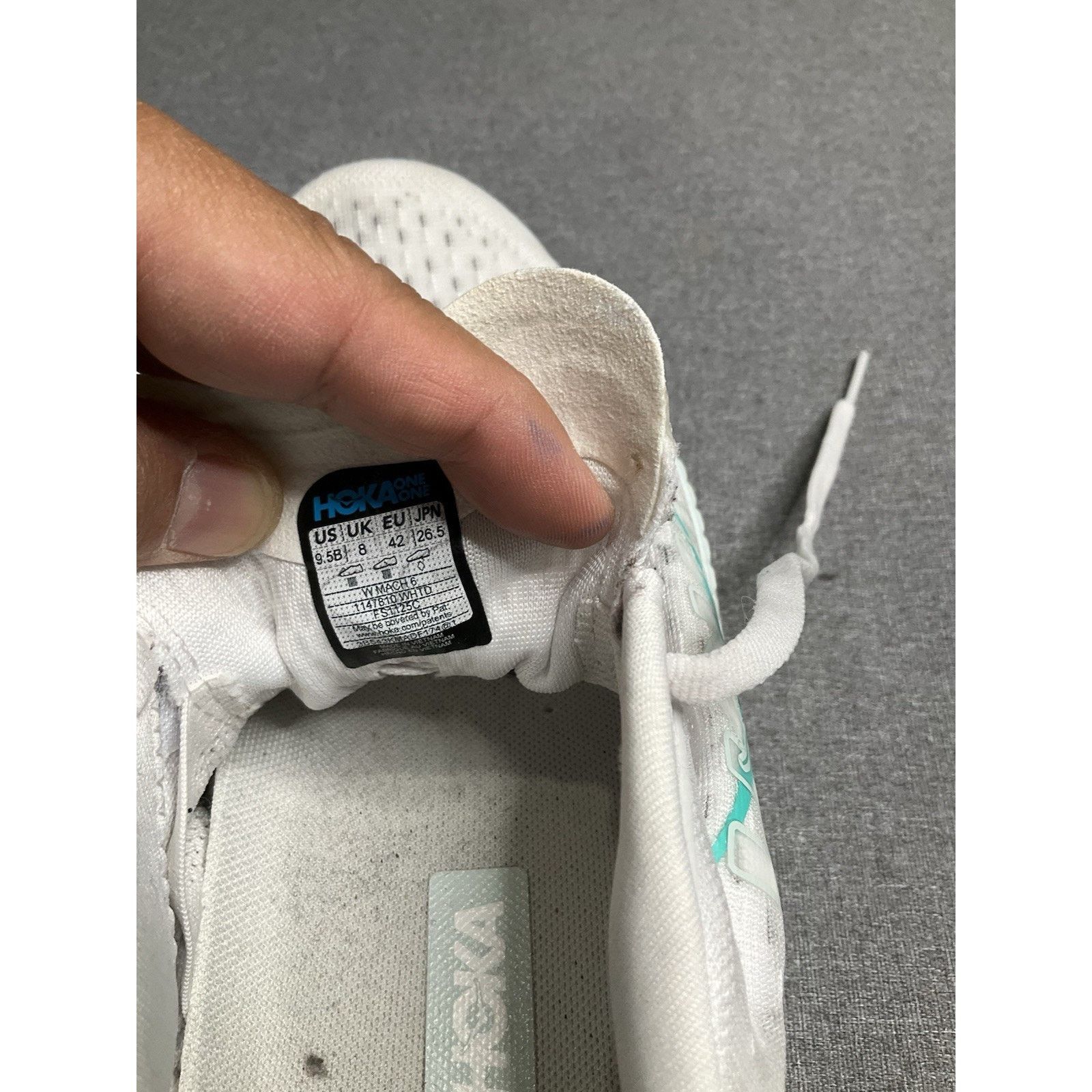 Hoka Hoka One One Mach 6 Frost White Blue Running Shoes US 9.5 B. Size US 9.5 / IT 39.5 - 8 Thumbnail
