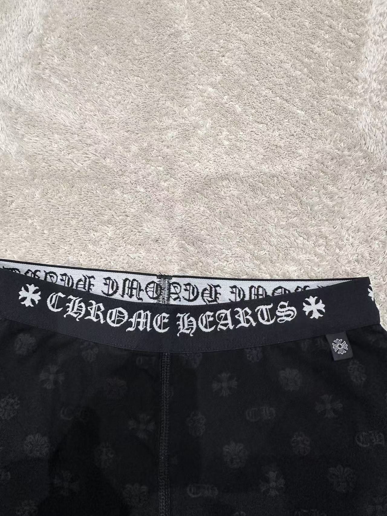 Chrome Hearts Chrome Hearts Black Cross Horseshoe Logo Stretch Leggings Size 27" / US 4 / IT 40 - 4 Thumbnail