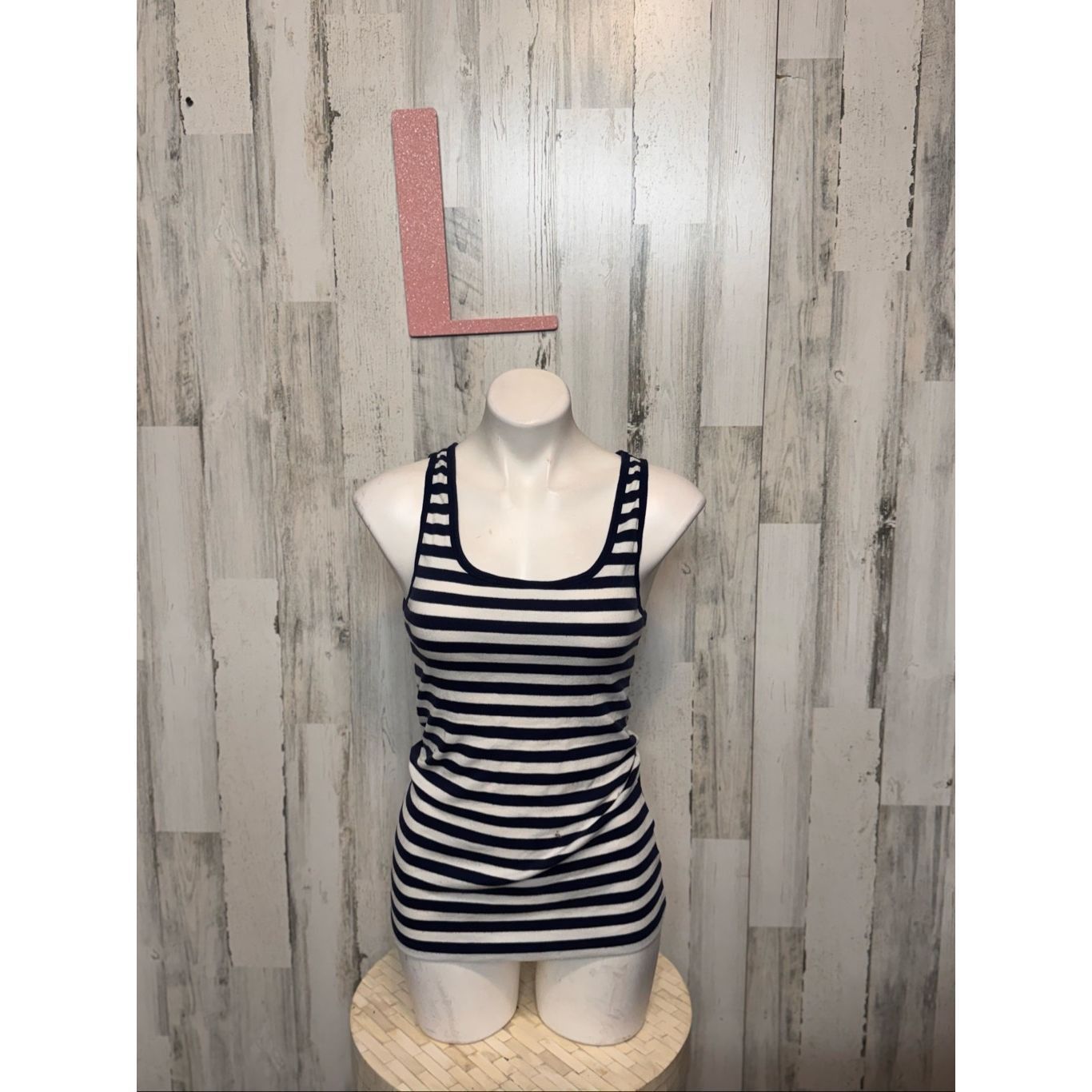 Old Navy Old Navy Perfect Tank Top | Navy & White Striped Stretch Ribbed Tank – Size Large Size L / US 10 / IT 46 - 1 Thumbnail