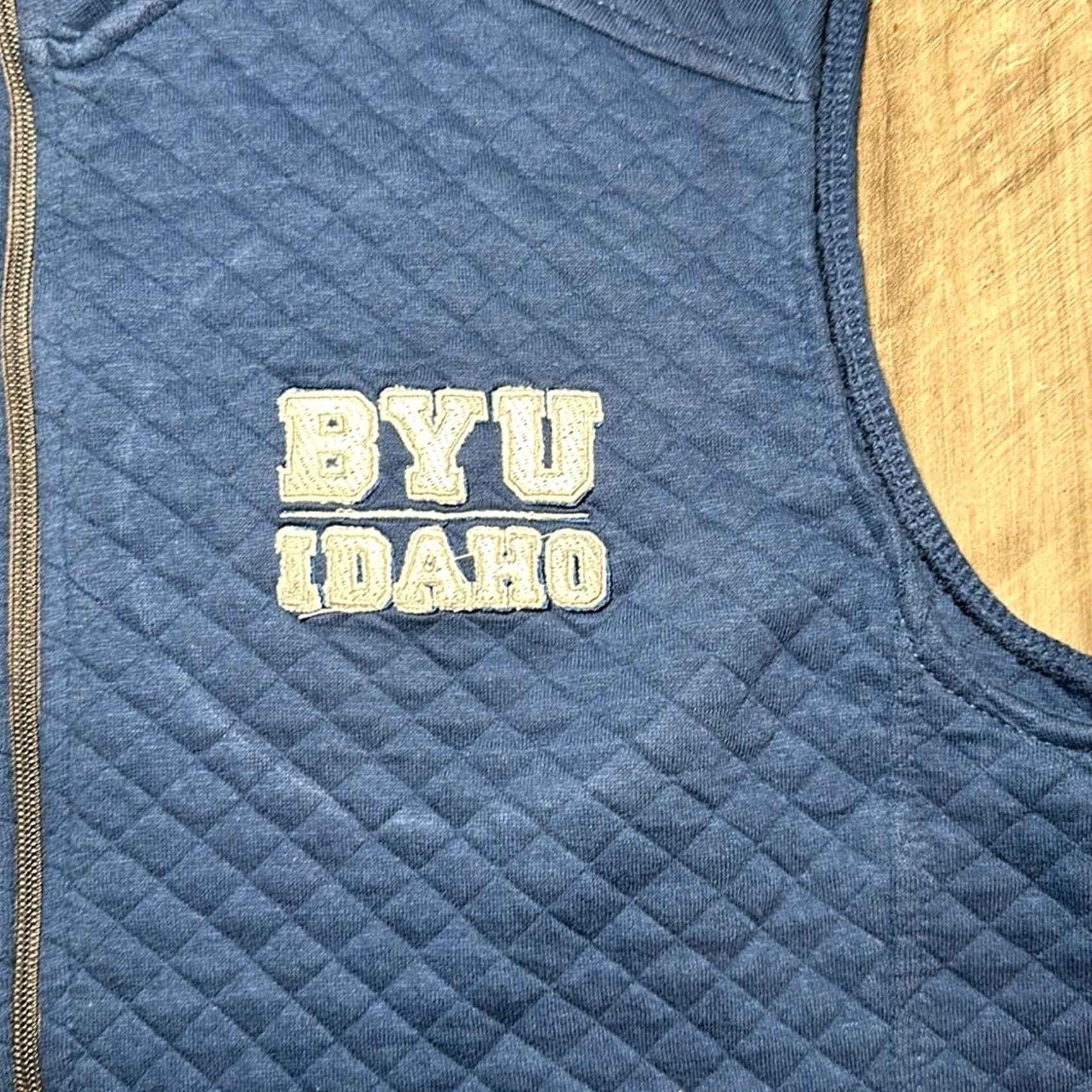 Vintage VINTAGE BYU Idaho Vantage Quilted Vest Men Medium Blue NWOT Cotton Blend Vest Size US M / EU 48-50 / 2 - 5 Thumbnail