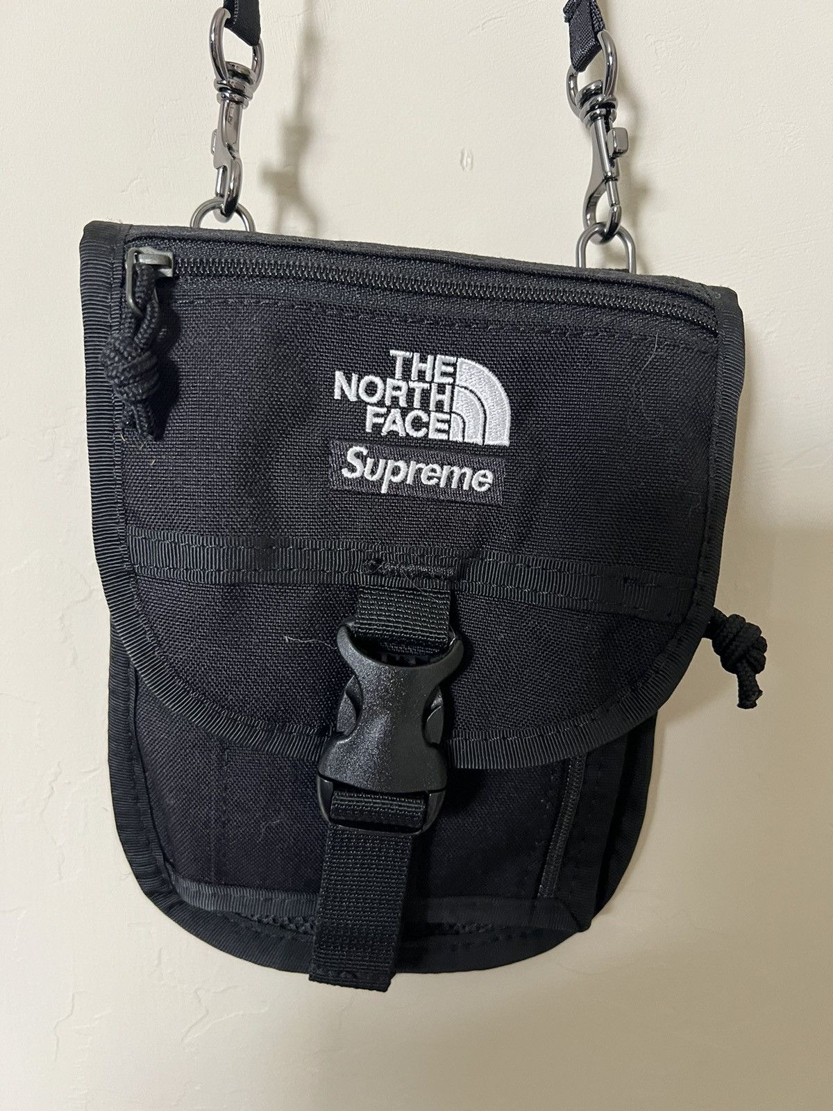 Supreme × The North Face Supreme North Face SS20 RTG Utility Pouch Size ONE SIZE - 3 Thumbnail