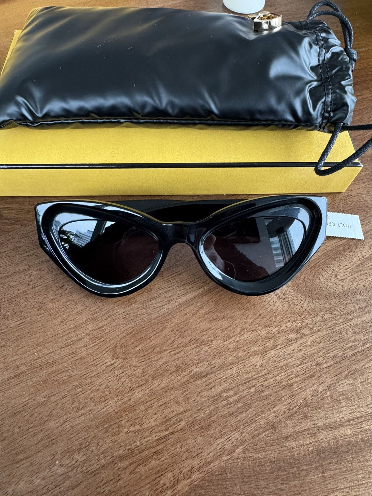 Fendi Fendi Cat Eye Sunglasses Size ONE SIZE - 1 Thumbnail