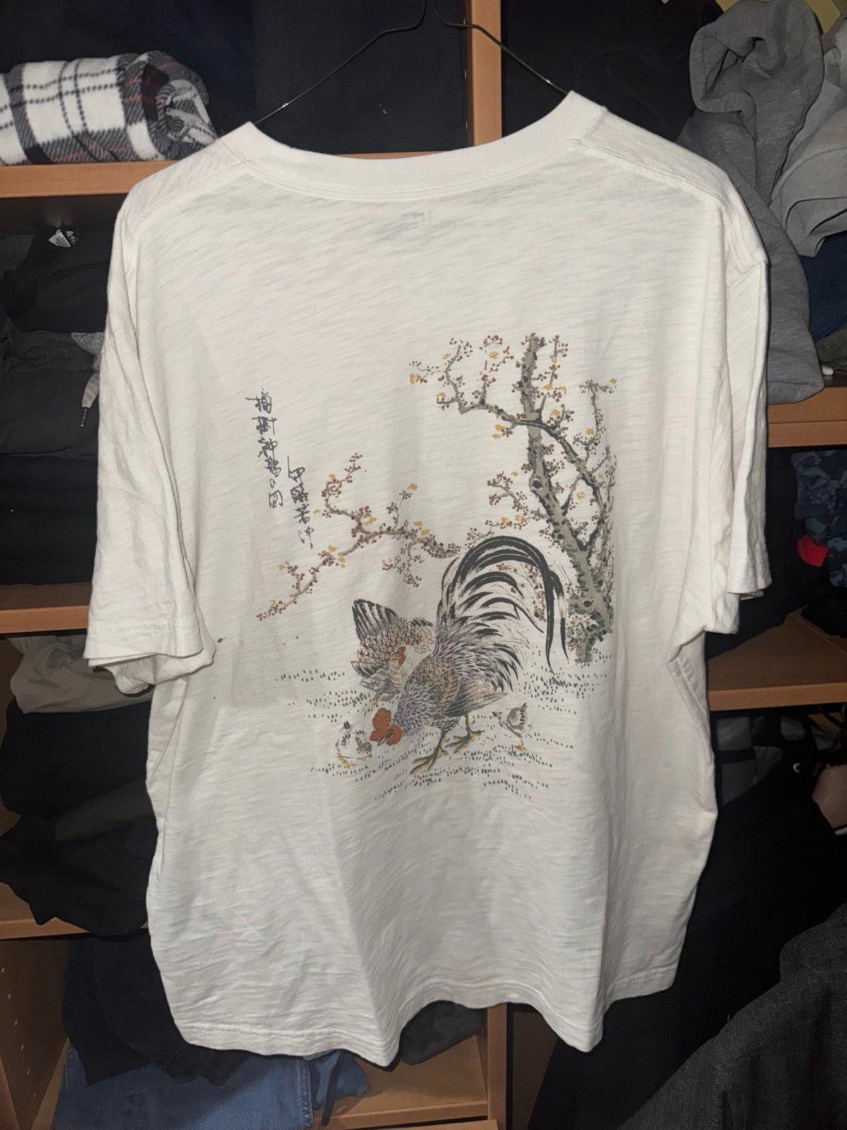 Uniqlo Uniqlo Mens Rooster Graphic Tee Rare Nature Sz XL Size US XL / EU 56 / 4 - 2 Thumbnail
