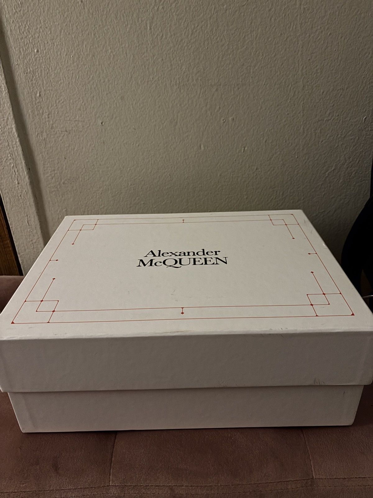 Alexander McQueen White Alexander Mcqeen Size 37 Size US 7 / IT 37 - 8 Thumbnail