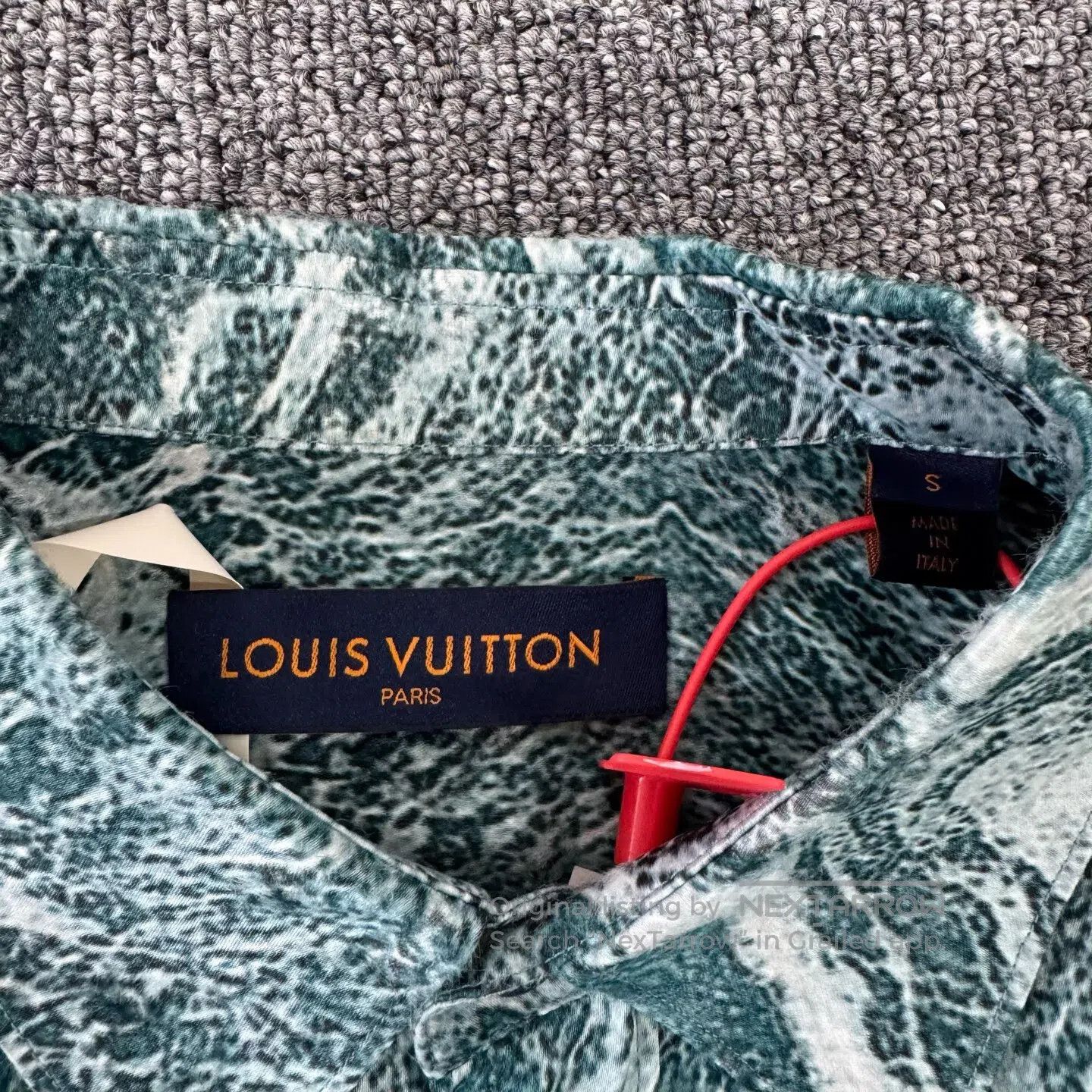 Louis Vuitton Louis Vuitton Marble pattern, silk short-sleeved shirt| Size US S / EU 44-46 / 1 - 5 Thumbnail