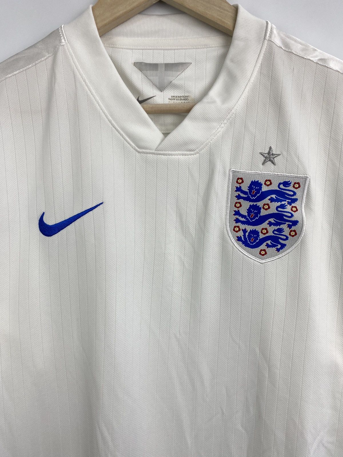 Nike 🏴󠁧󠁢󠁥󠁮󠁧󠁿 2014 Nike England Soccer Jersey T-Shirt Rare Retro Hype Size US L / EU 52-54 / 3 - 4 Thumbnail